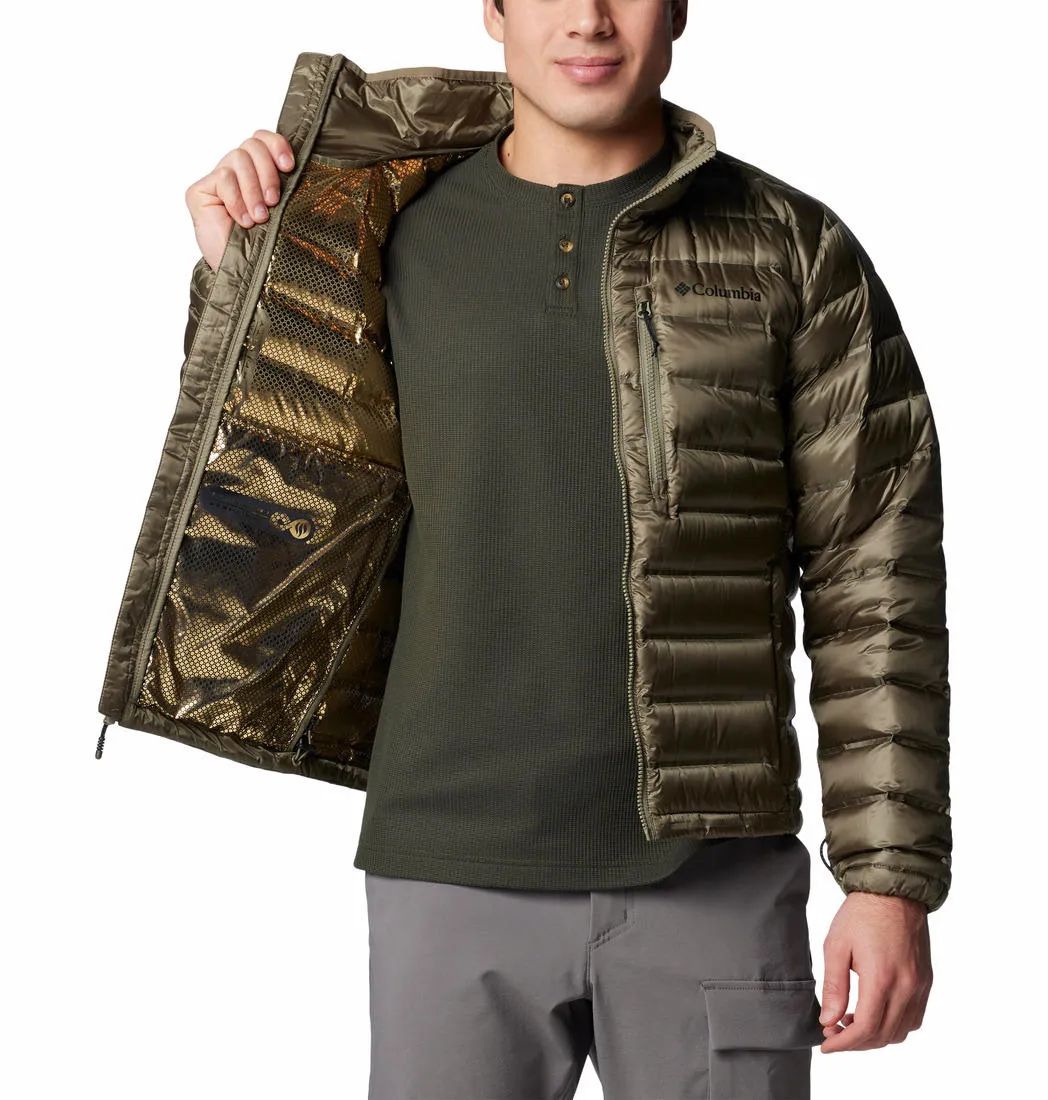 construction workers waiters Columbia Men Green Pebble Peak II Down Jacket