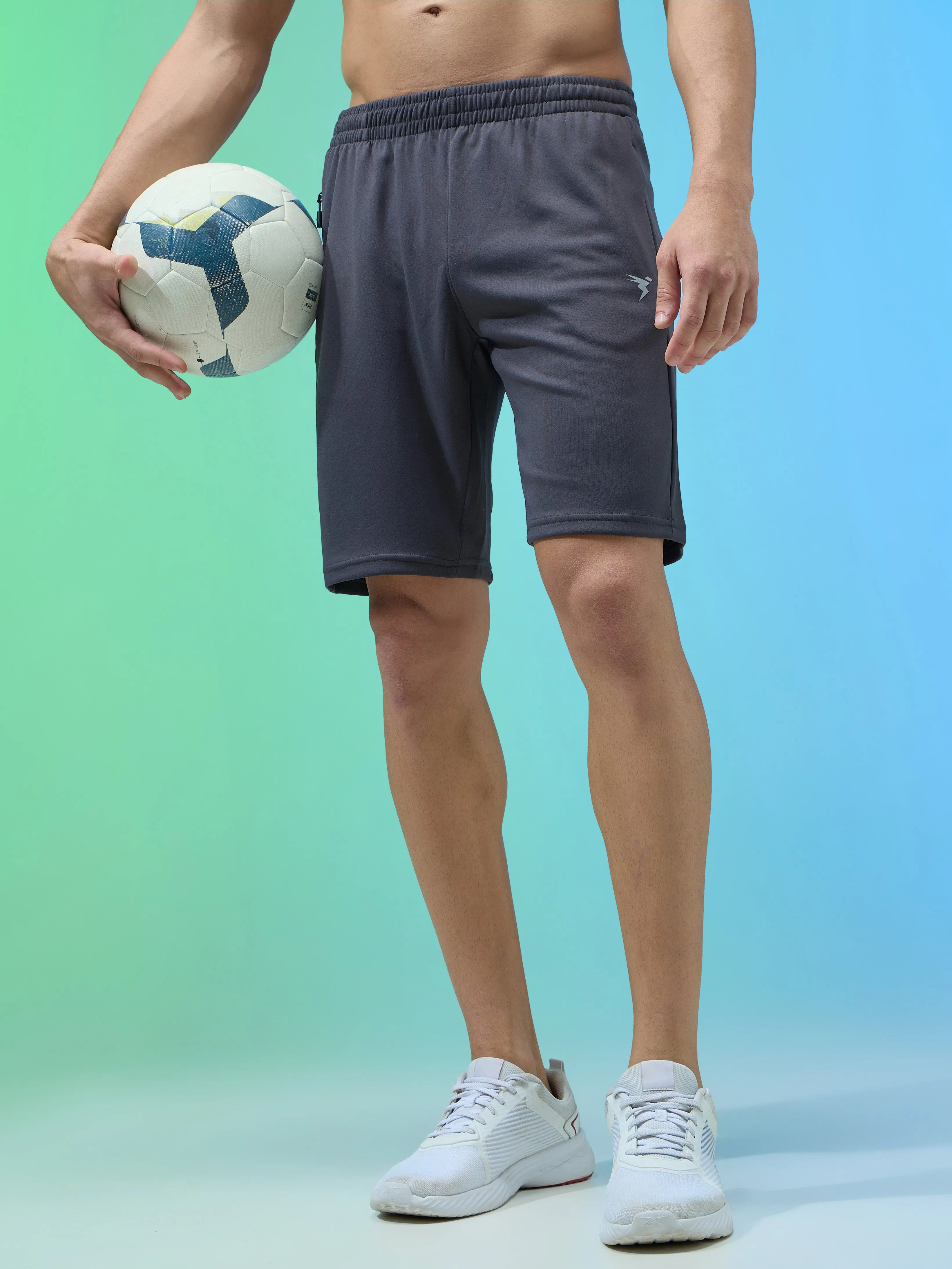 Anti Pill Surface Men Solid Slim Fit Shorts with TECHNO DRY