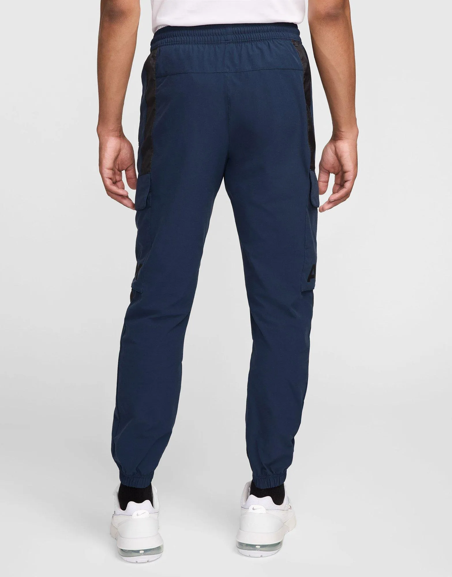 Air Max Cargo Pants All-around comfort MeshPanel