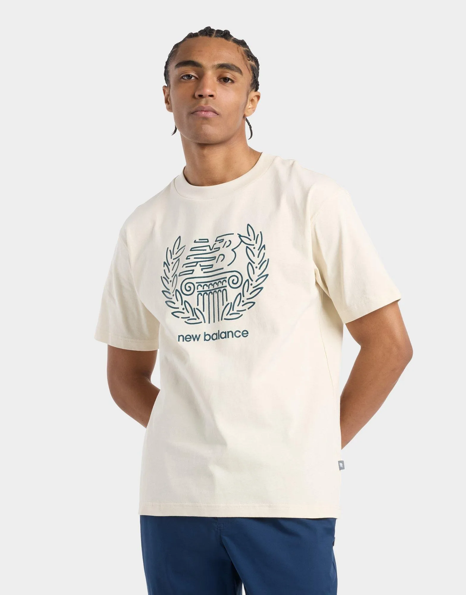 Light Trend Everyday Top Debut Sculpture T-Shirt