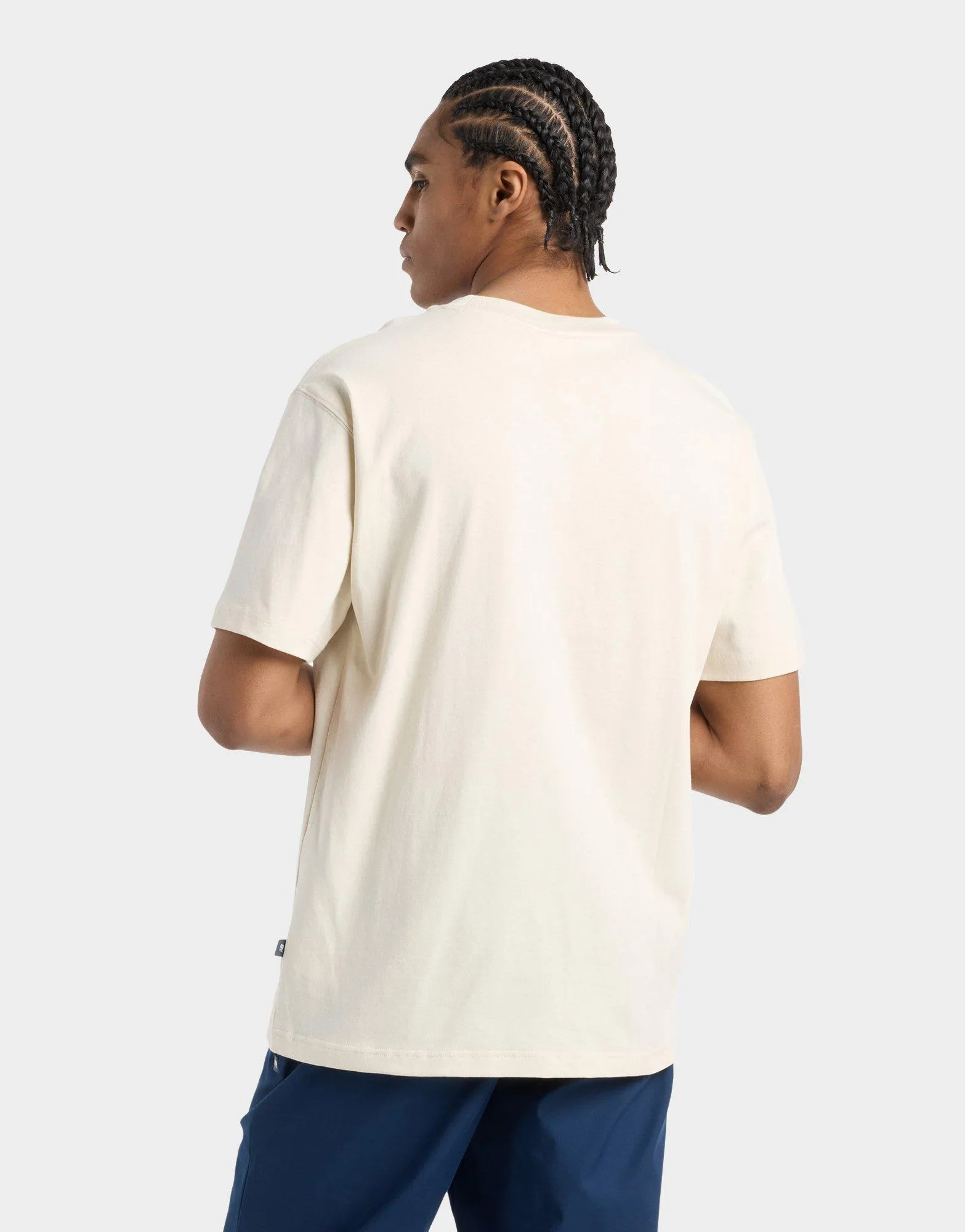 Debut Sculpture T-Shirt Basic Layering