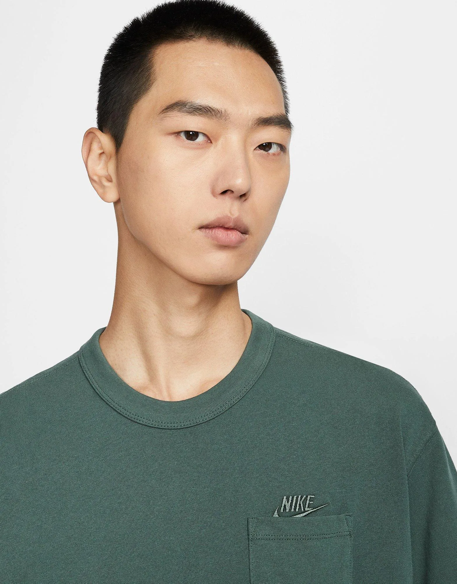 Sportswear T-Shirt Relaxed Torso Fit Light Stretch