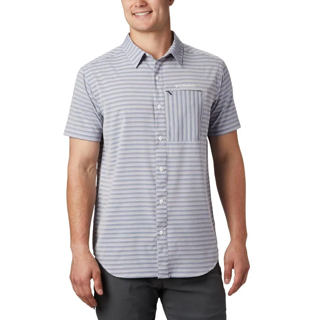 Columbia Men Blue Twisted Creek II Short Sleeve Shirt (Sun Protection) All-Weather Wear Slim Fit Jeans