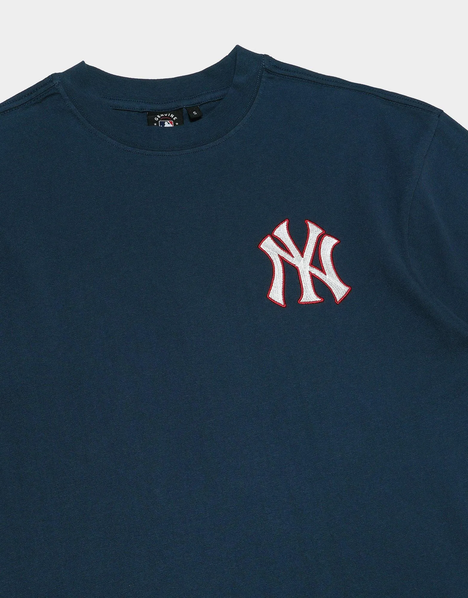 Quality Comfort Brocade Infill T-Shirt