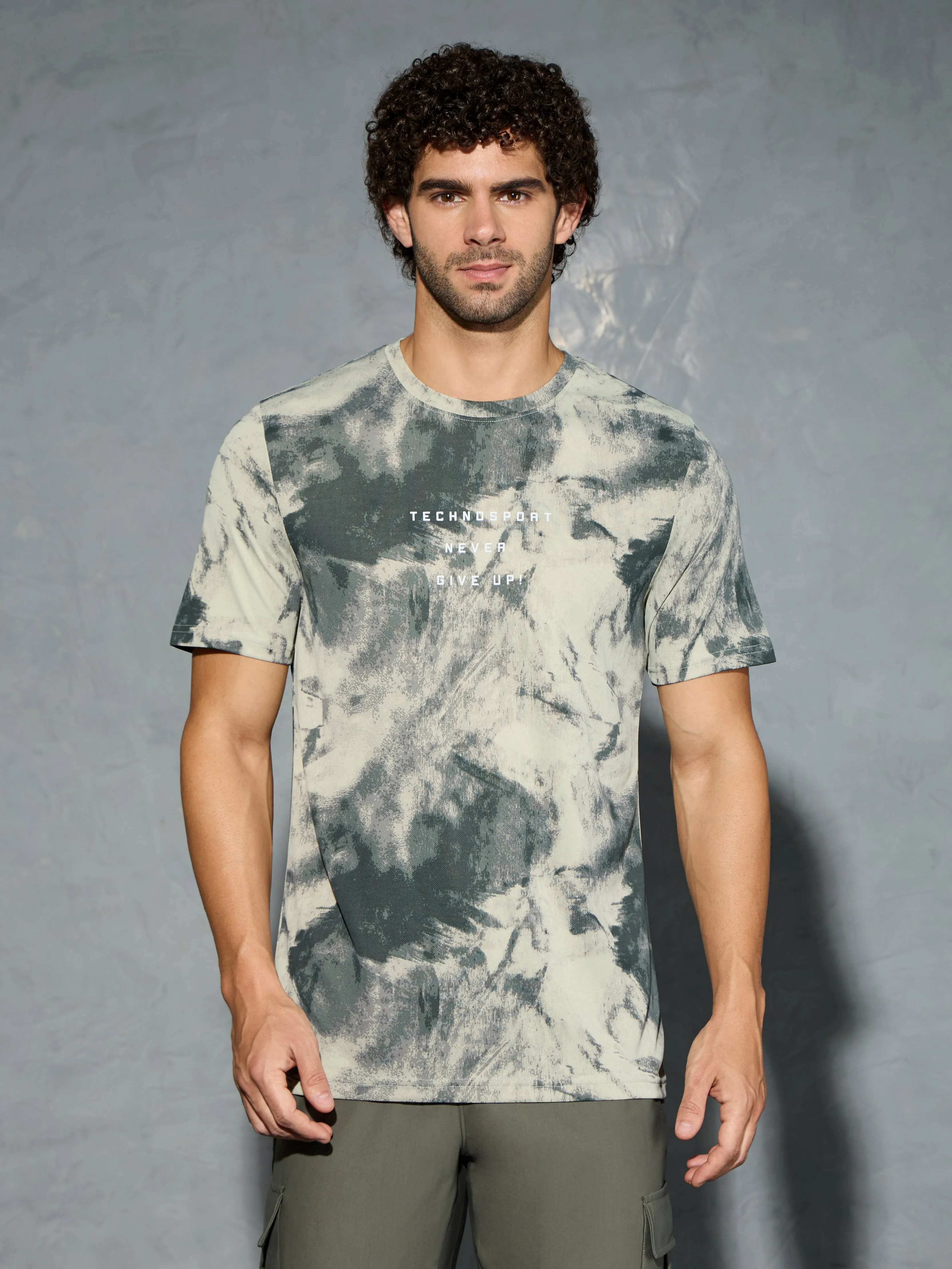 Diamond Soul Men Printed Slim Fit Round Neck T-shirt with TECHNOCOOL 