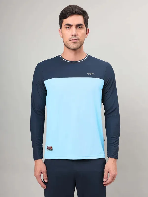 ReinforcedShoulderPanels Men Colorblock Slim Fit Crew Neck T-shirt with MATPIQ