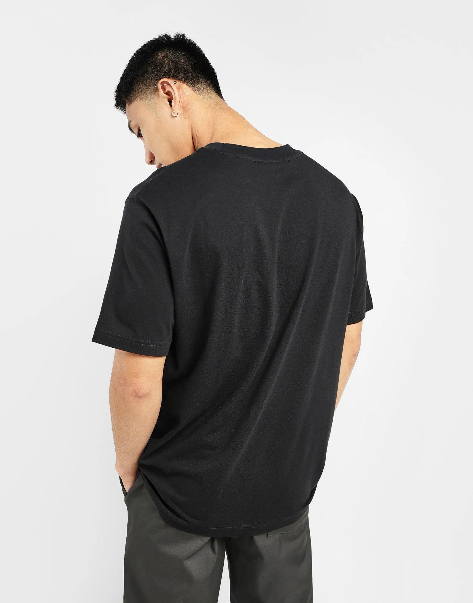 Small Logo T-Shirt All-Day Stretch Breathable Mesh Panels