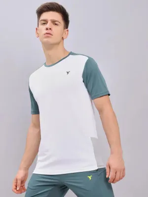 Men Colorblock Slim Fit Crew Neck T-shirt with TECHNO COOL  Layering Fashion Easygoing Wear