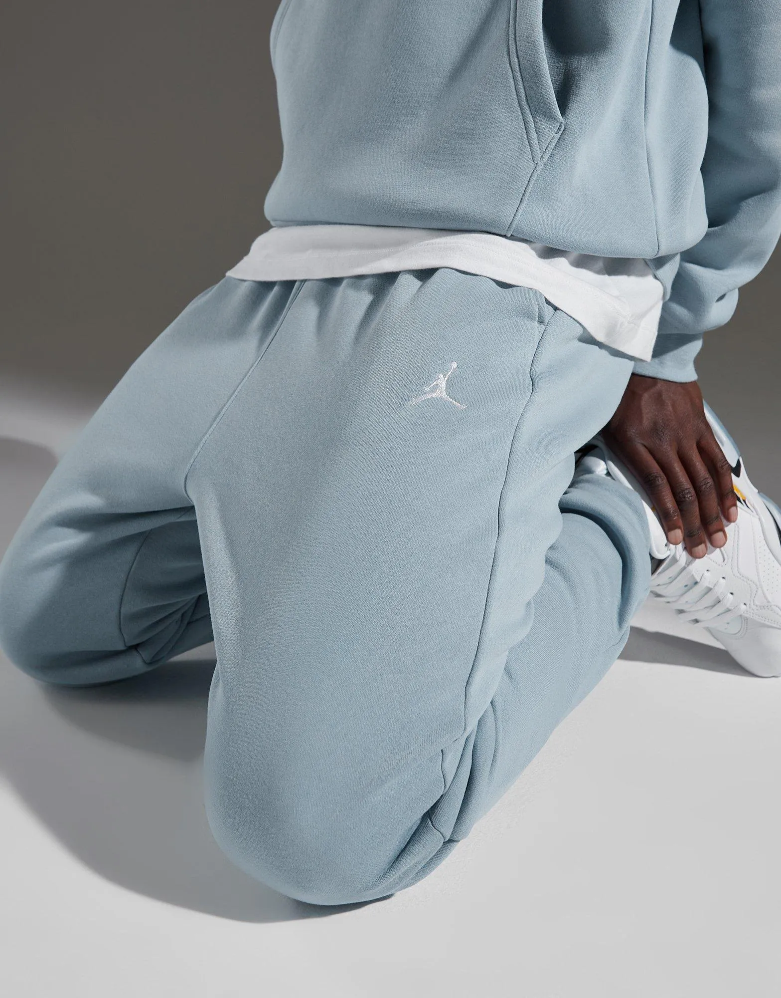 training versatility ????? ?????? ???? Essential Fleece | ?????