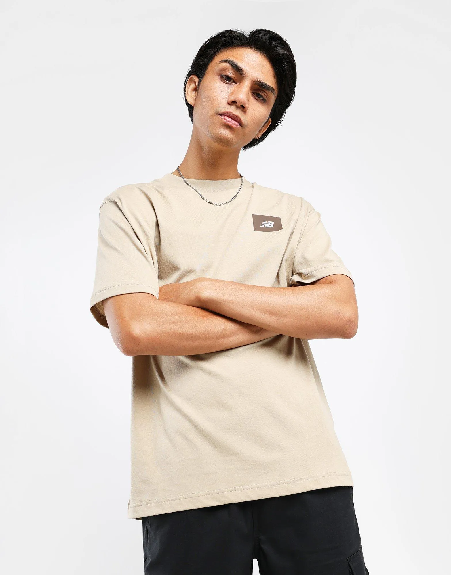 Small Logo T-Shirt Reinforced Shoulder Stitching Beach Wear