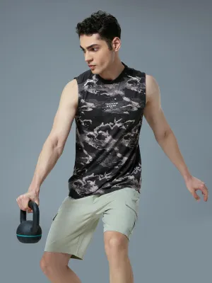 Athletic Core Stabilizer Moisture Transport Fabric Men Printed Slim Fit Round Neck Innerwear Vest with TECHNOCOOL 