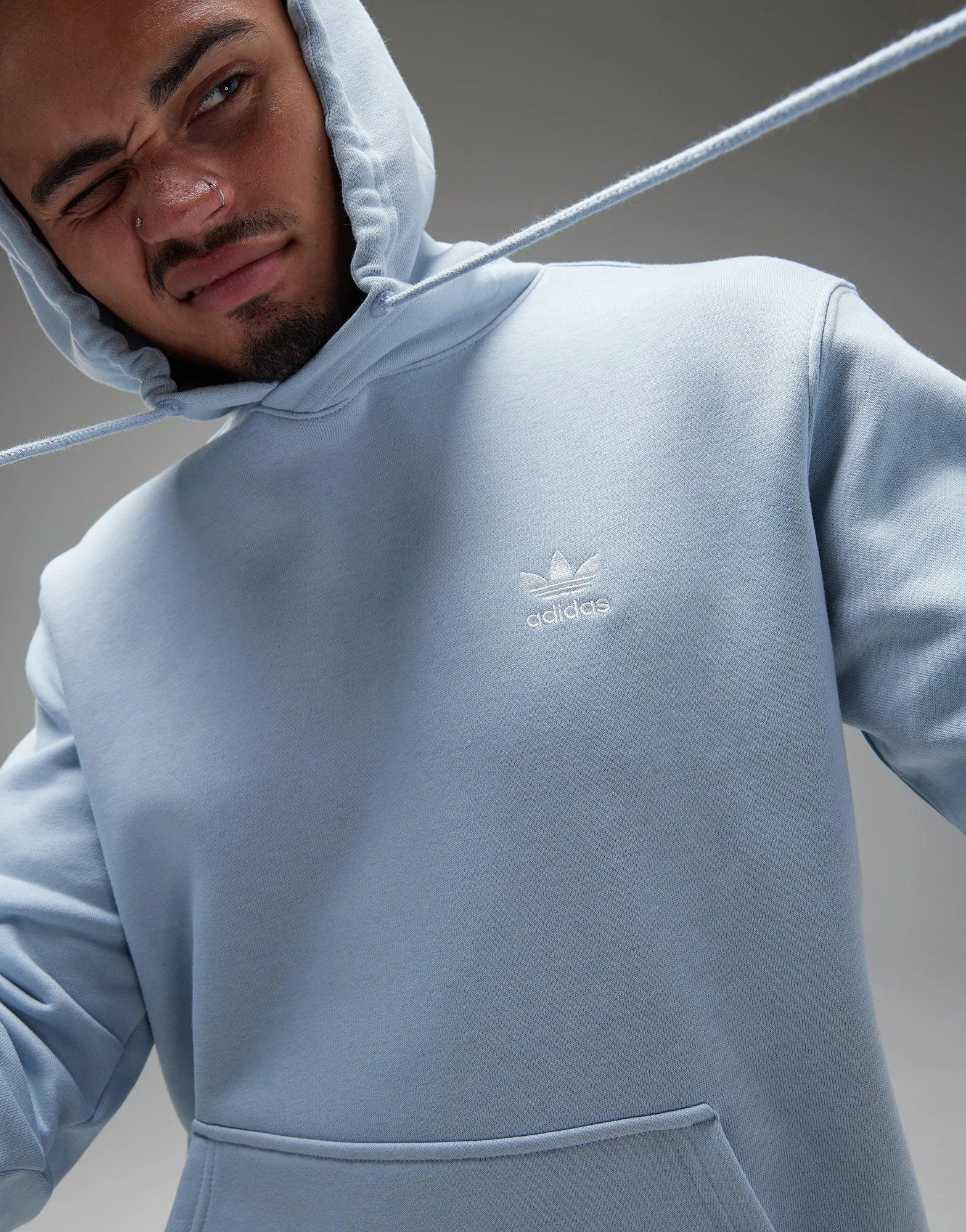 ???????? ????'?? Trefoil Essential Fleece | ????? City Fit product clip convenience