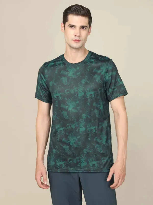 Men Abstract Print Slim Fit Crew Neck T-shirt with TECHNO COOL  Bohemian style Subtle Details