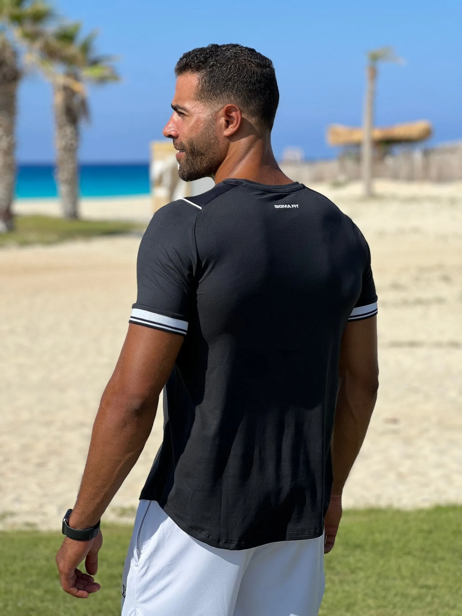 REG-FIT T Black Game Day