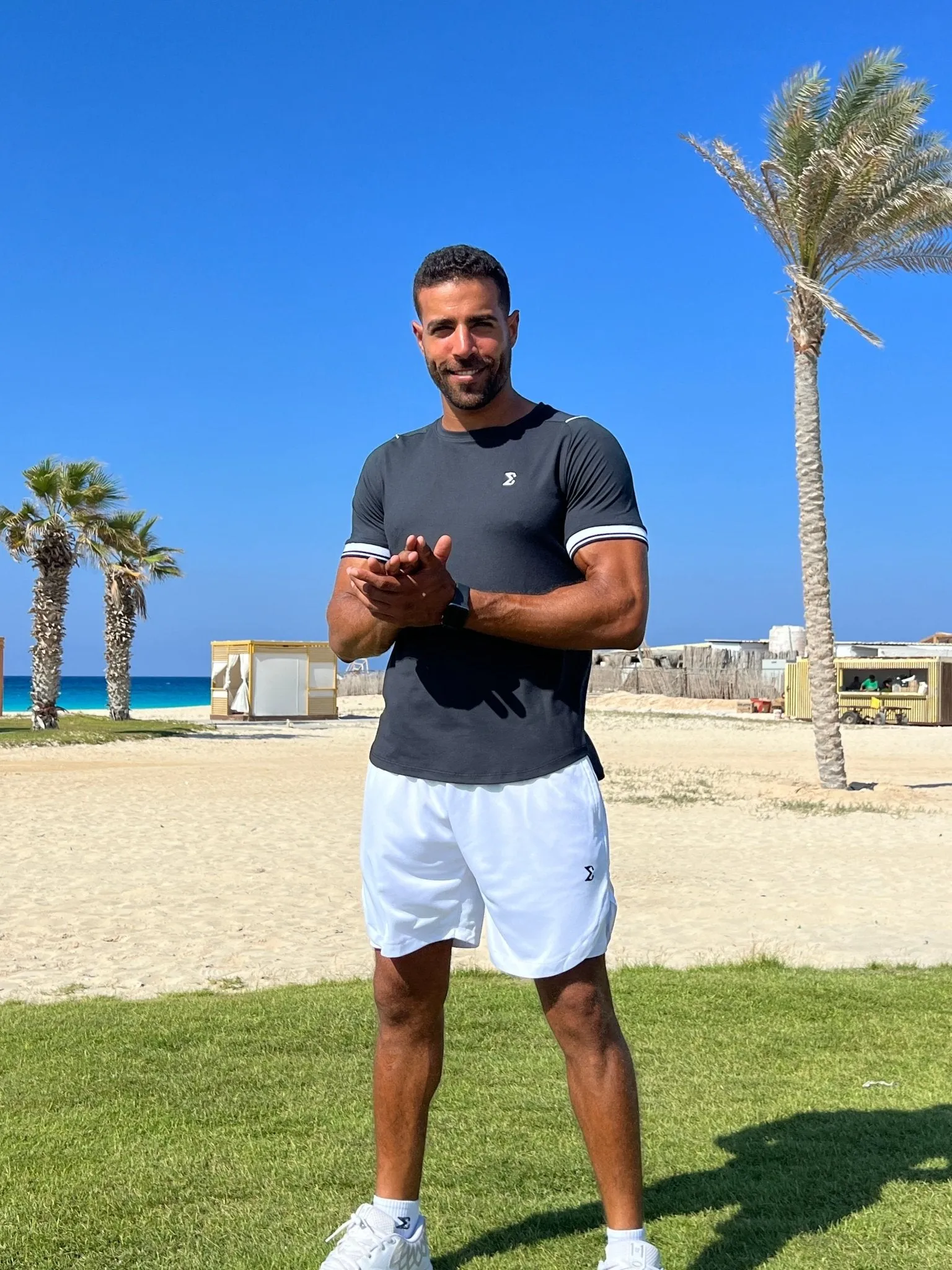 REG-FIT T Black Digital Core