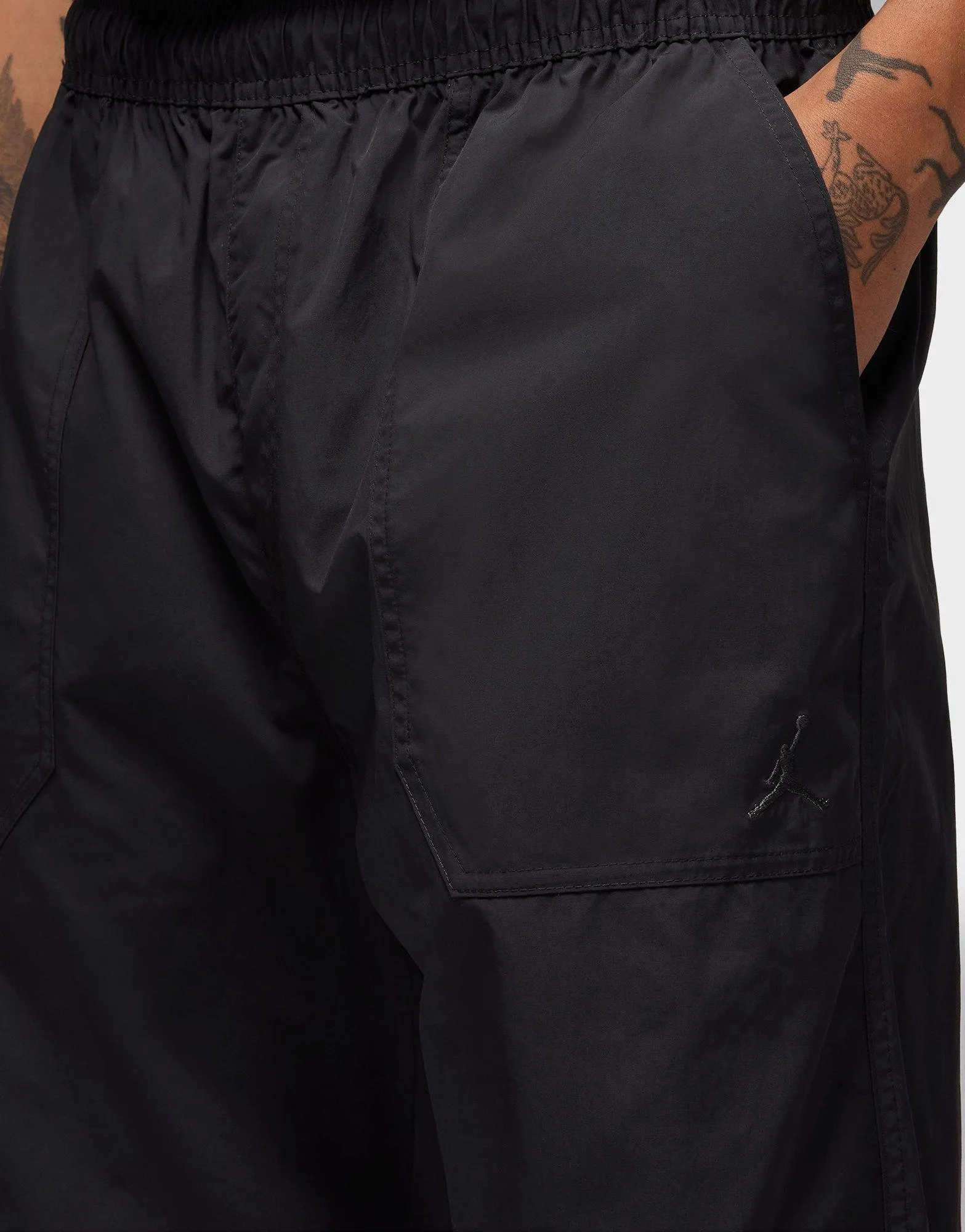 Essentials Woven Pants Bonded Seam Durability