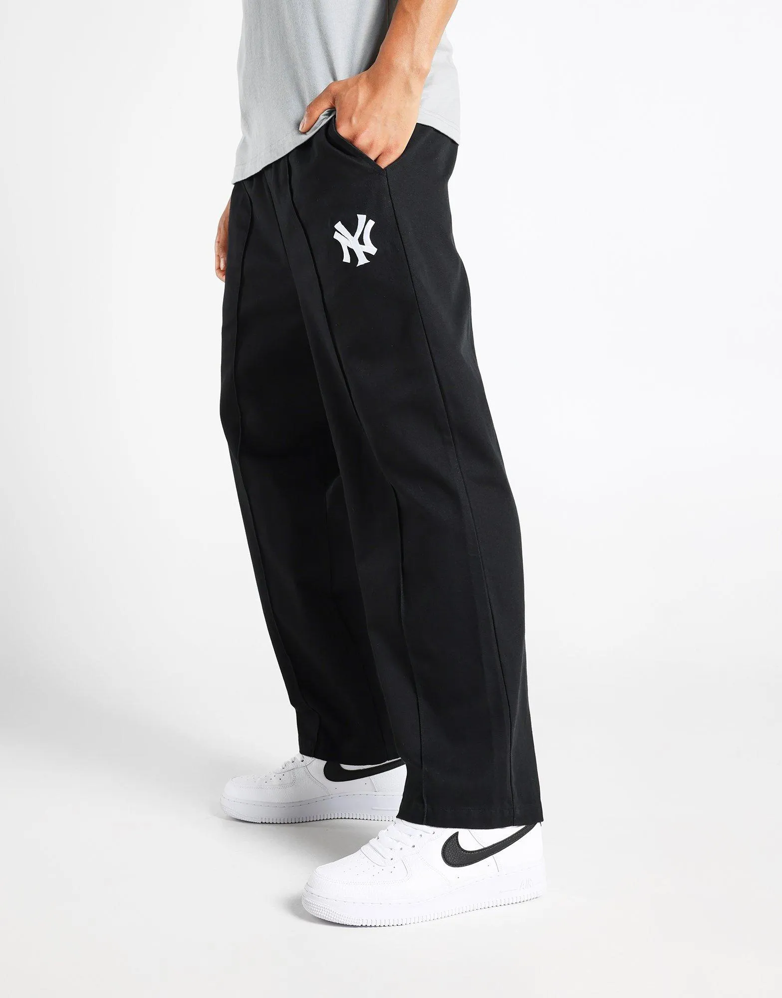 NY Yankees Pleat Pant Flatlock Seams Comfortable Comfort Wear