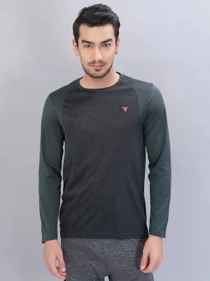 Men Melange Slim Fit Crew Neck T-shirt with DOUBLE COOL Fresh Outfit Style
