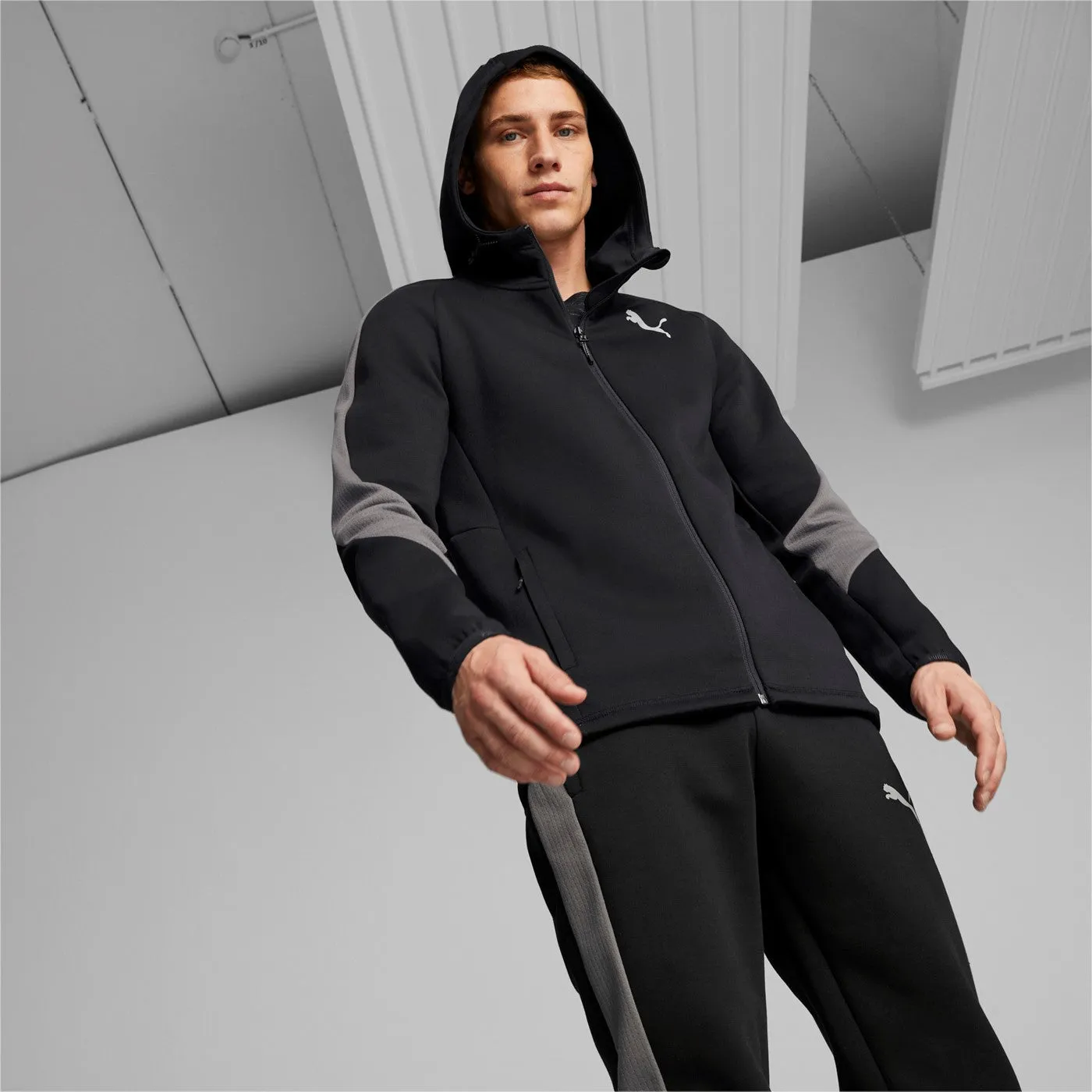 Puma Felpa con cappuccio Evostripe Full-Zip Hoodie 849915 01 black durability test