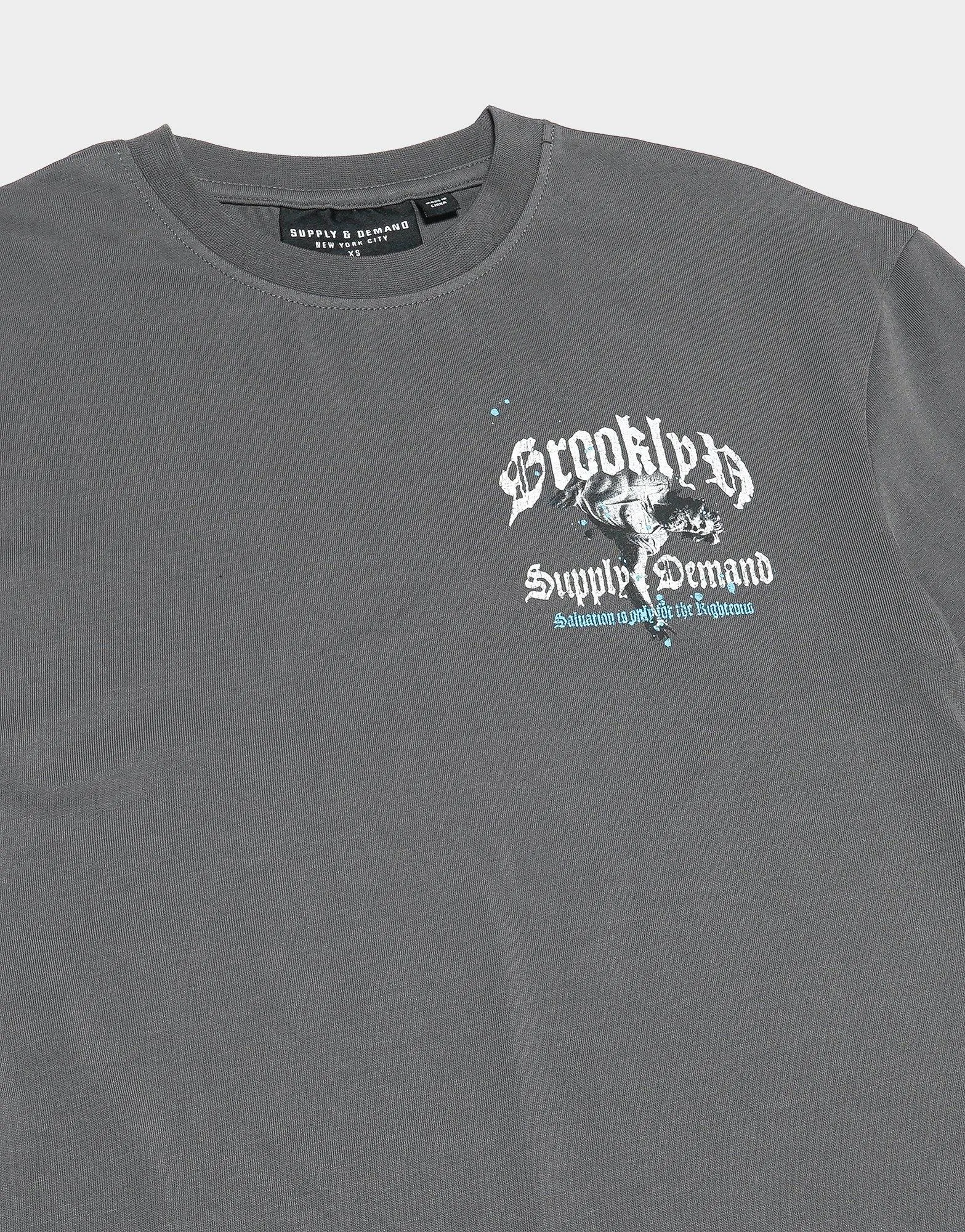 Heathens T-shirt Luxurious LayeredSleeveConstruction
