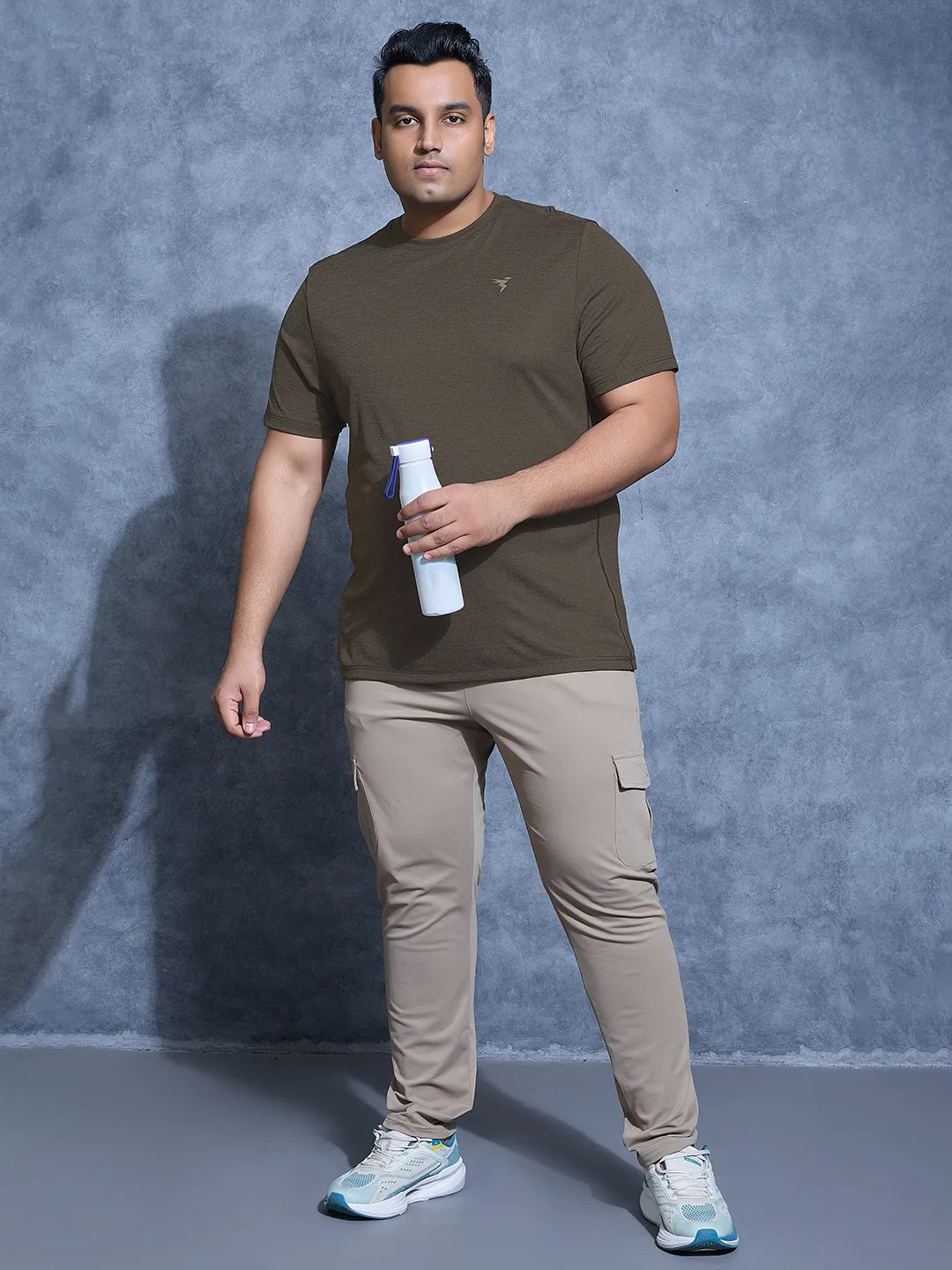 Buttery Soft Fabric Men Plus Size Solid Slim Fit Crew Neck T-shirt with DOUBLE COOL