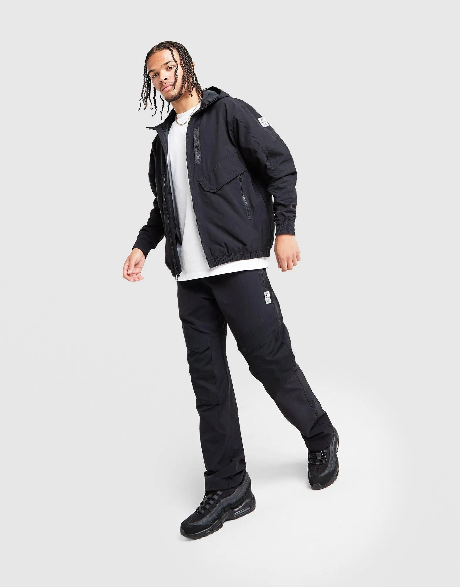 Air Max Woven Cargo Pants Quick Dry Mesh Panel Athletic Footwear
