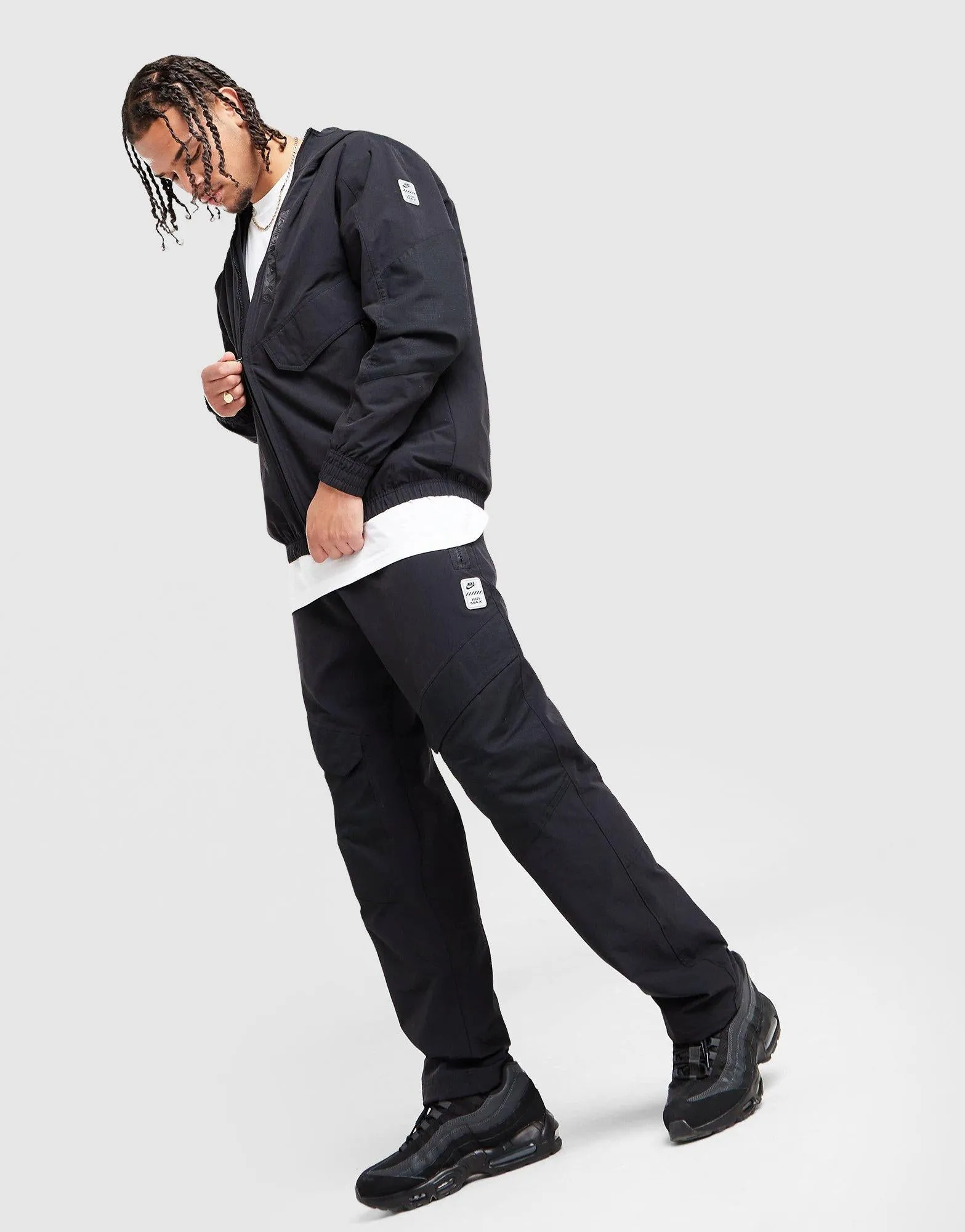Air Max Woven Cargo Pants Active Style breathable panels