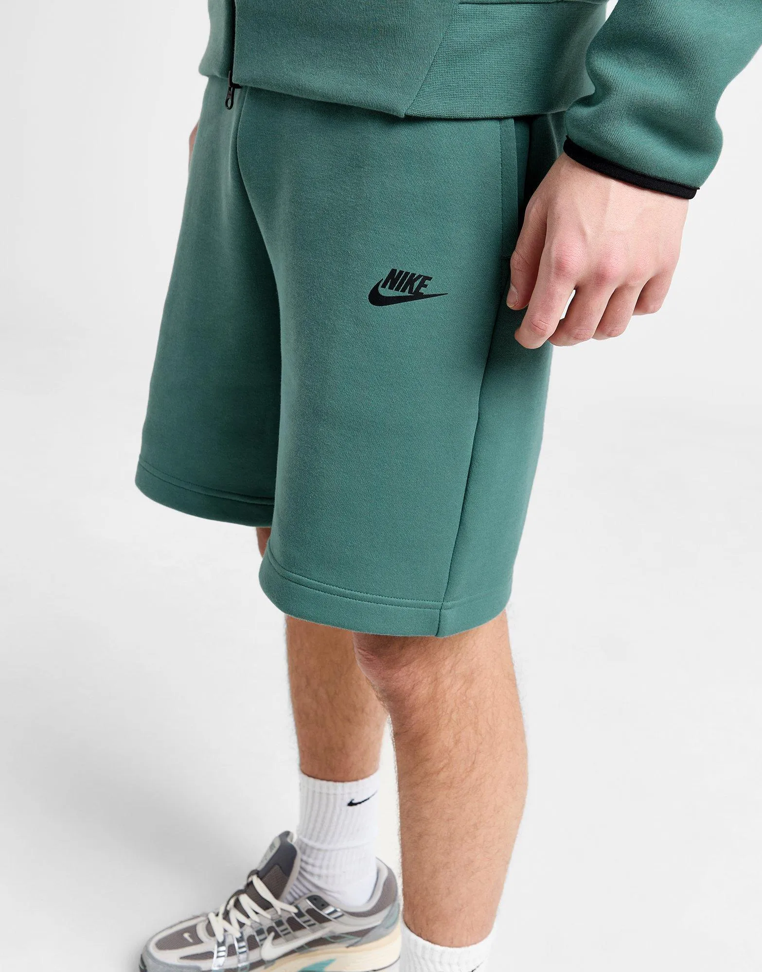 Summer Fun Temperature Regulating Fibers ????? ?????? ????? Tech Fleece | ?????