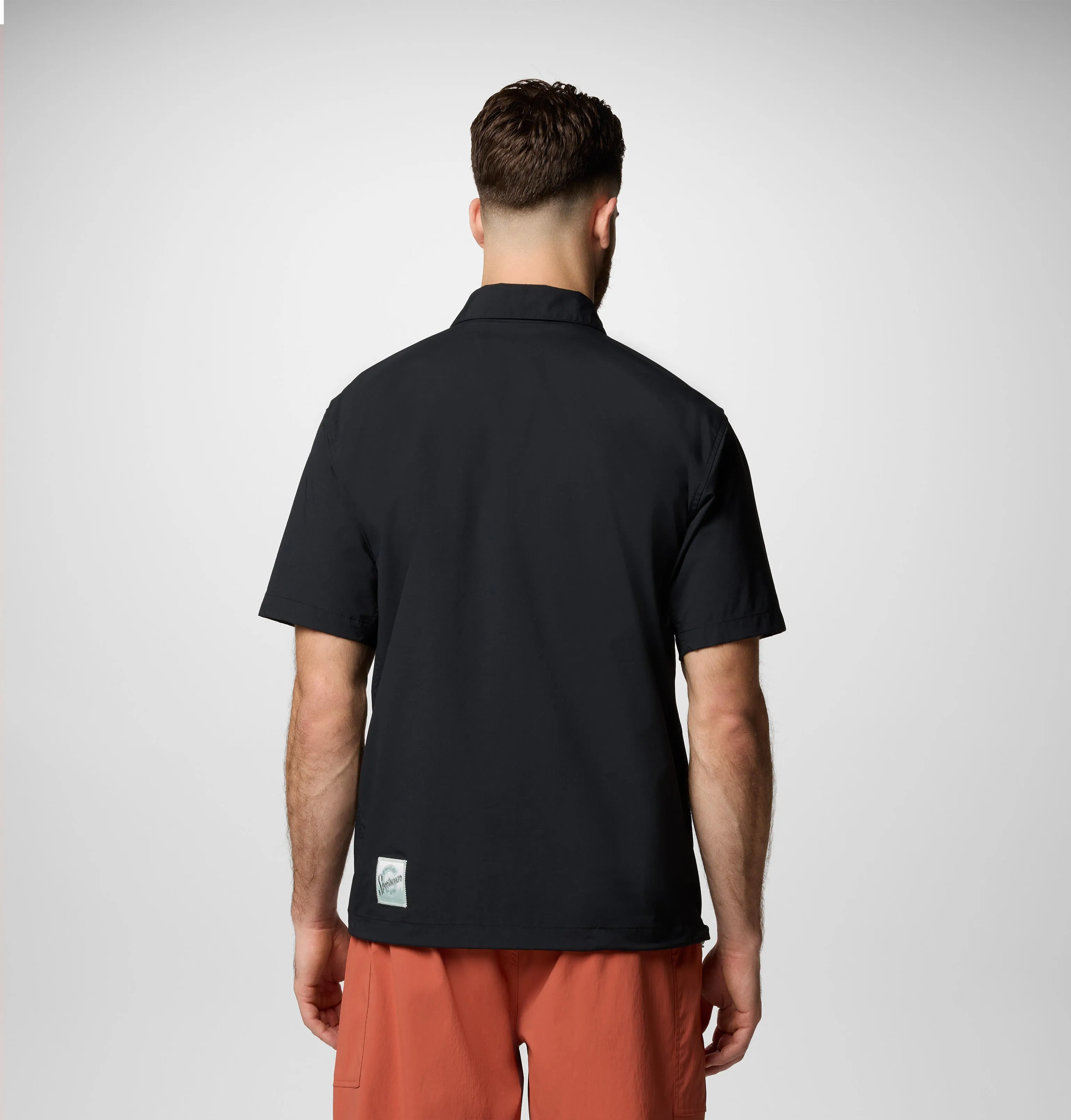 Columbia Men Black Cove Beach Woven SS (Sun Protection) Joy Mood Serene Ease