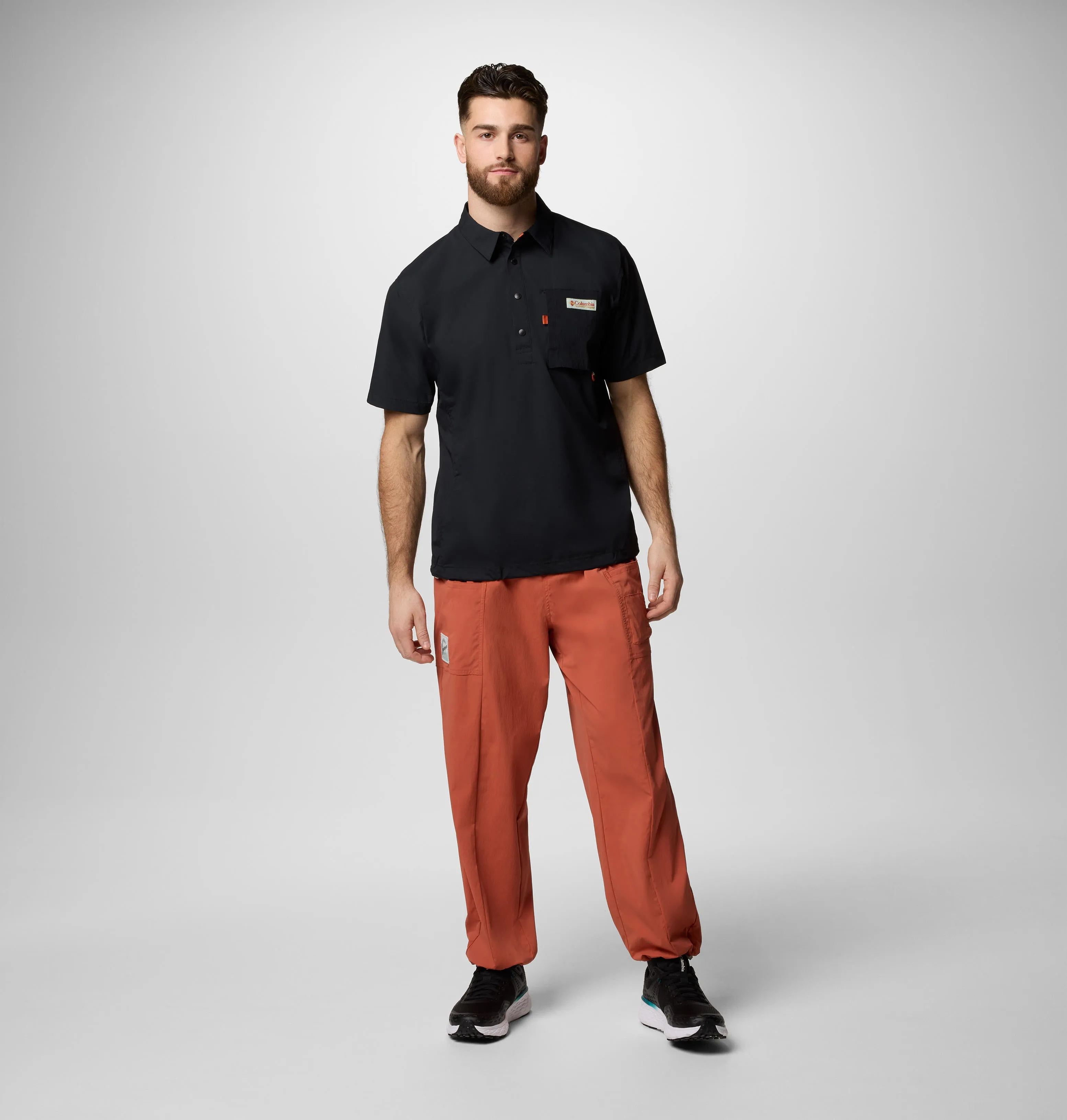 Columbia Men Black Cove Beach Woven SS (Sun Protection) Seamless transition HygroscopicFiber