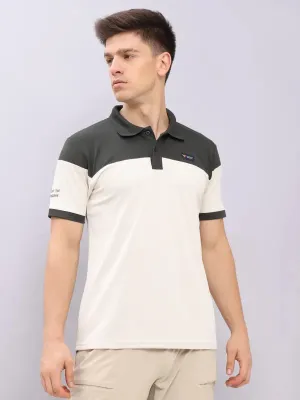 Non Restrictive Cuff Elegant Touch Men Colorblock Slim Fit Polo T-shirt with TECHNO DRY