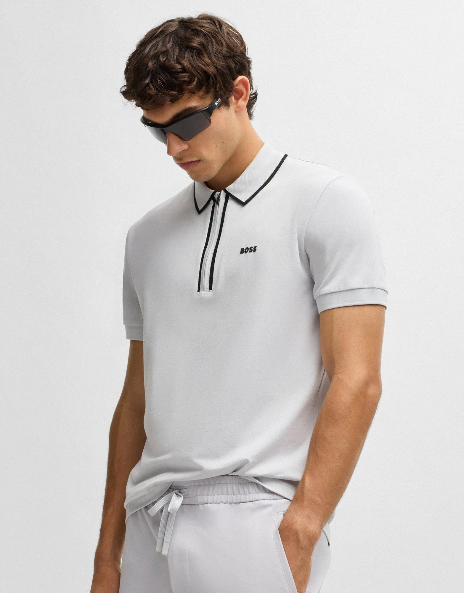 ????? ???? Tapered-Fit | ????? Practical Wear Soft Cushioning