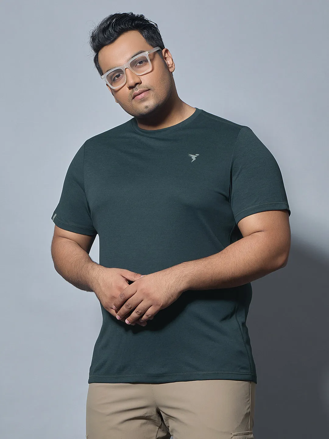 Timeless Comfort Wear Collared formality Men Plus Size Solid Slim Fit Crew Neck T-shirt with DOUBLE COOL