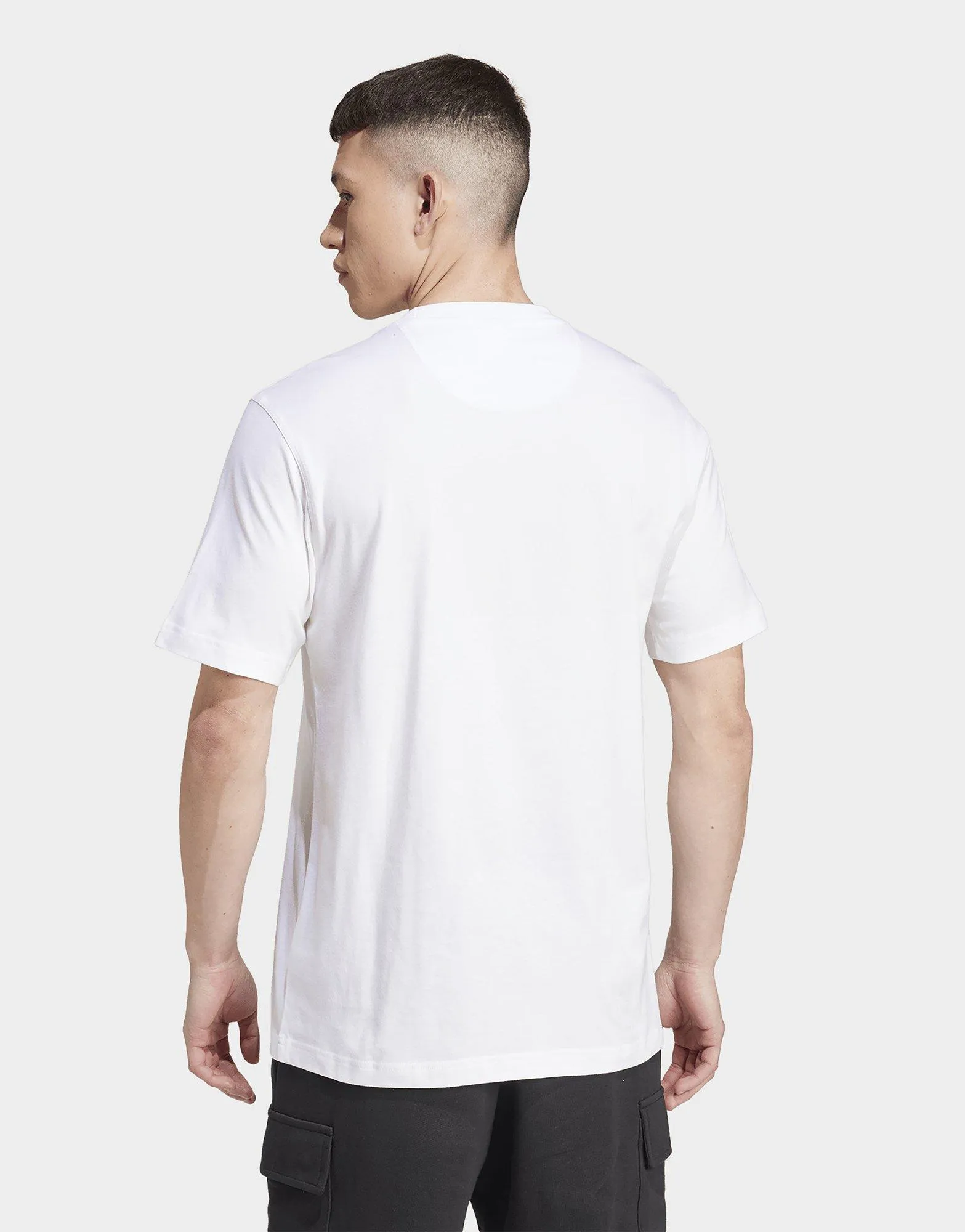 Relax Style Trend Trefoil Essentials T-Shirt