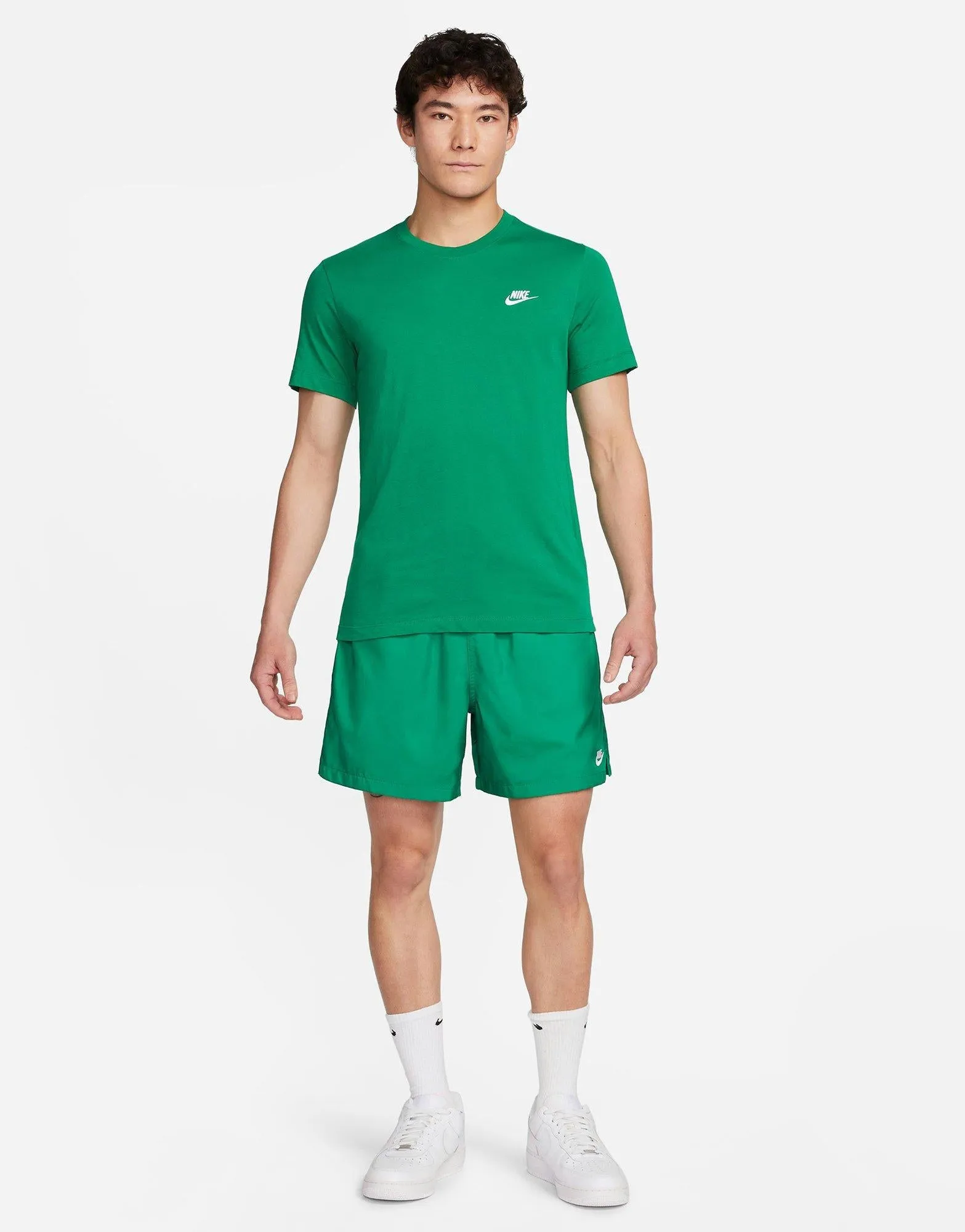 Sportswear Club T-Shirt Flexible Ribbed Cuffs Moisture Management Fabric