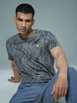 Fashion-Forward Men Jacquard Slim Fit Crew Neck T-shirt with DOUBLE COOL