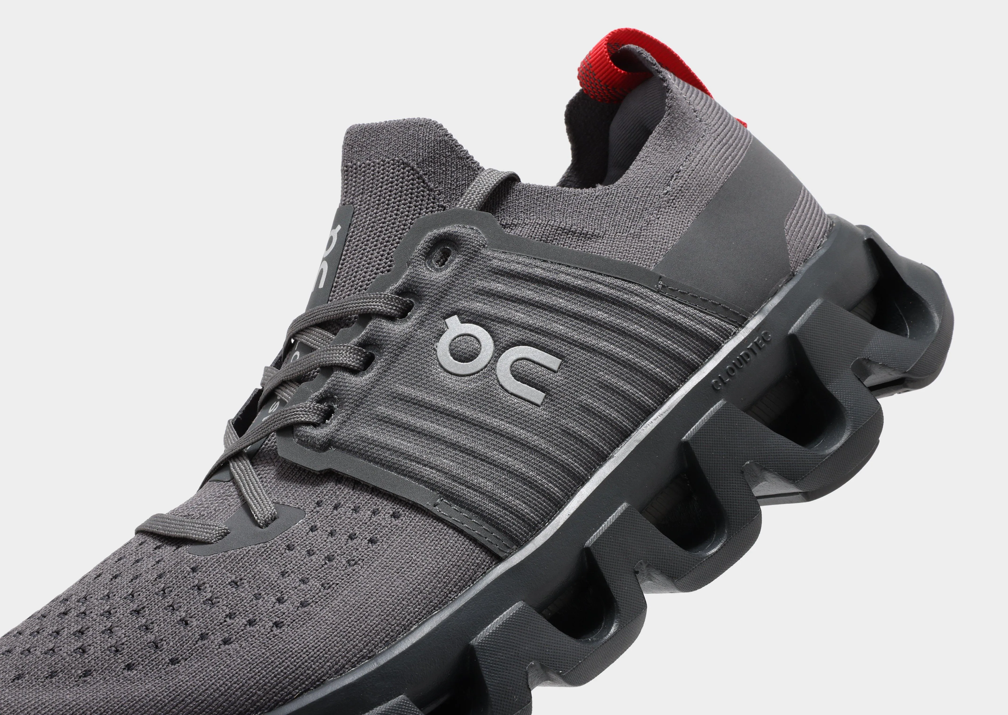 On Cloudswift 4 athletic footwear for running
