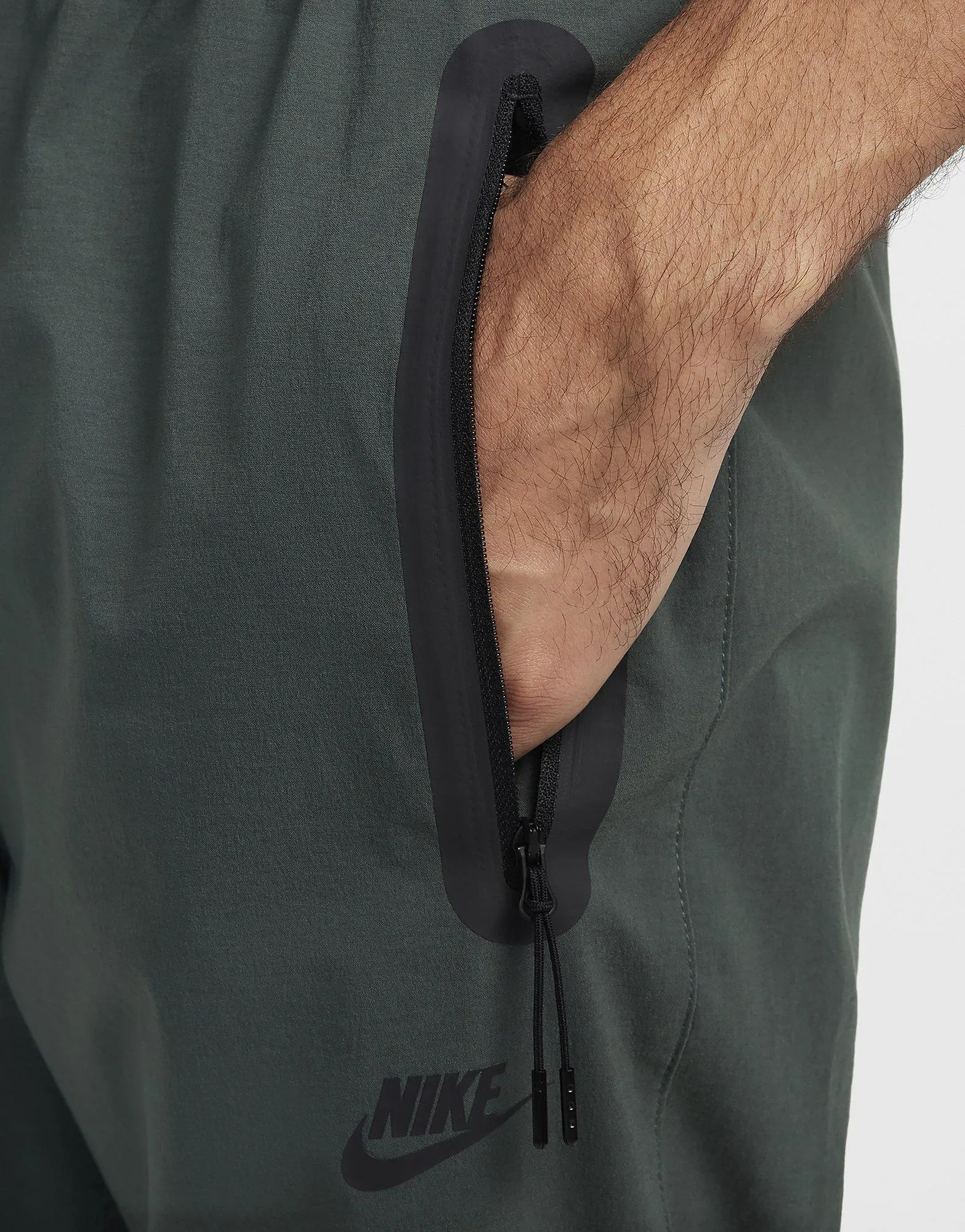 ????? ???? Nike Tech Woven | ????? Durable and Breathable Endurance Leggings