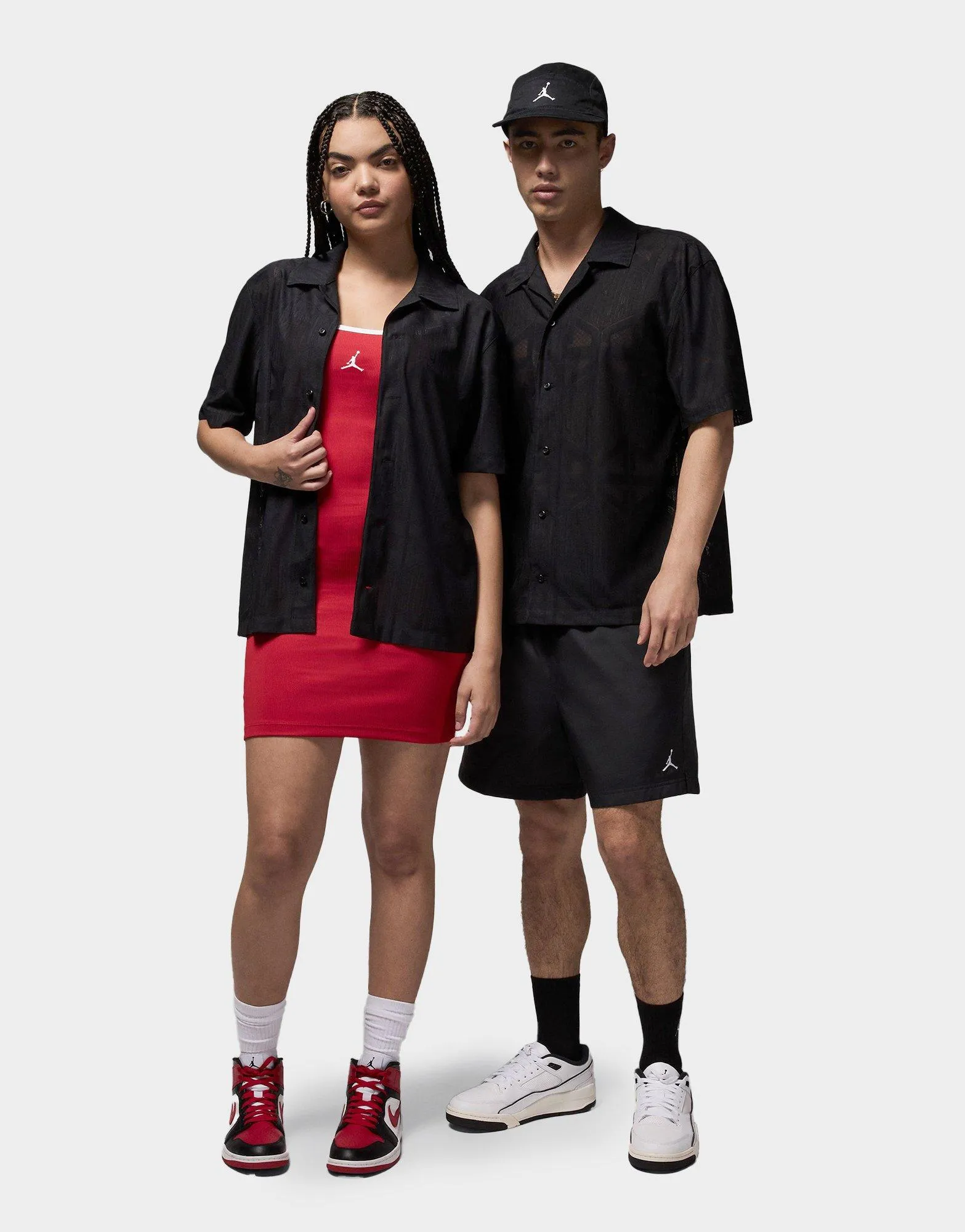 Short-Sleeve Knit Top (Unisex) Fashion-Forward Fit