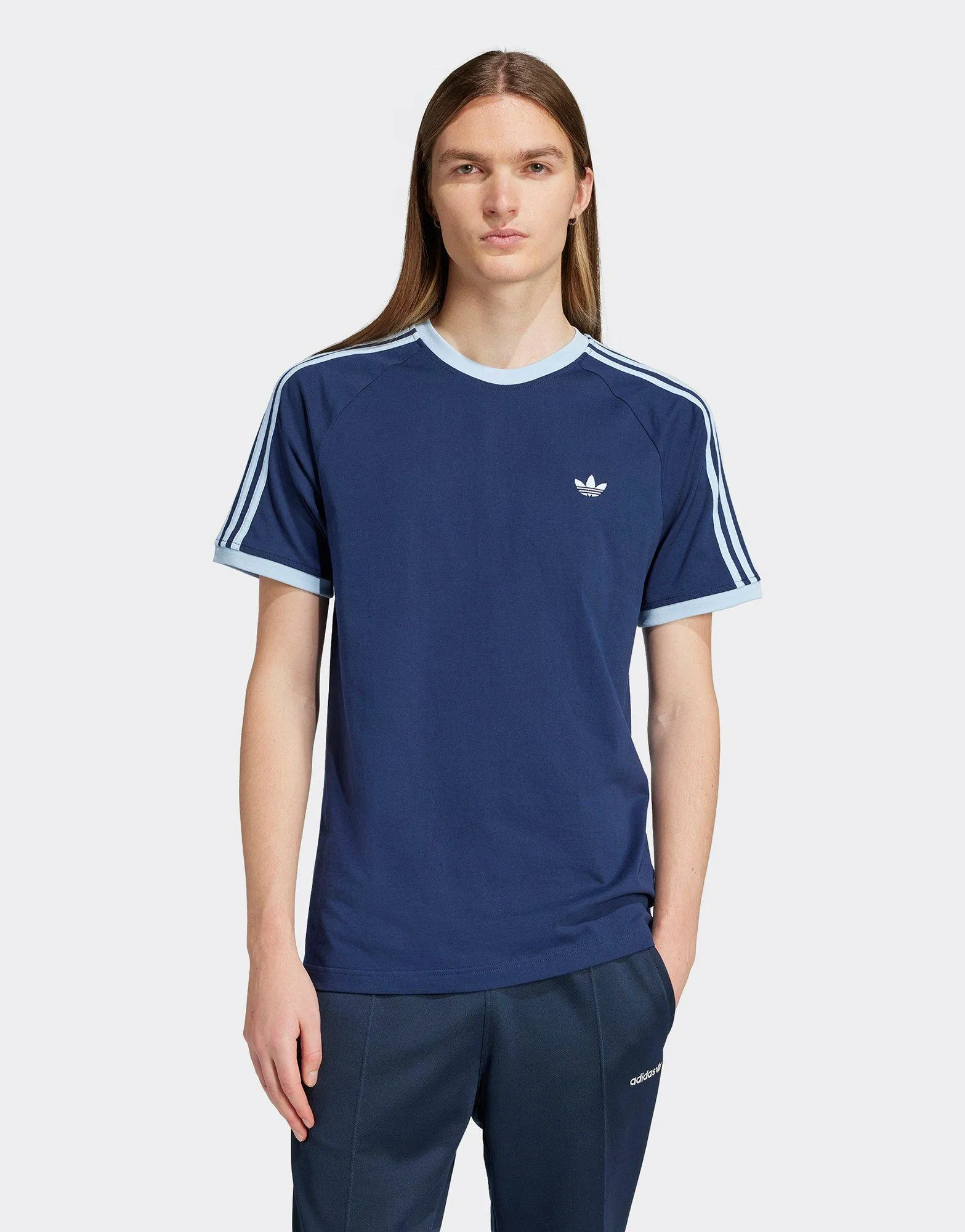 Cali T-Shirt Chic and Soft Cool and Chic