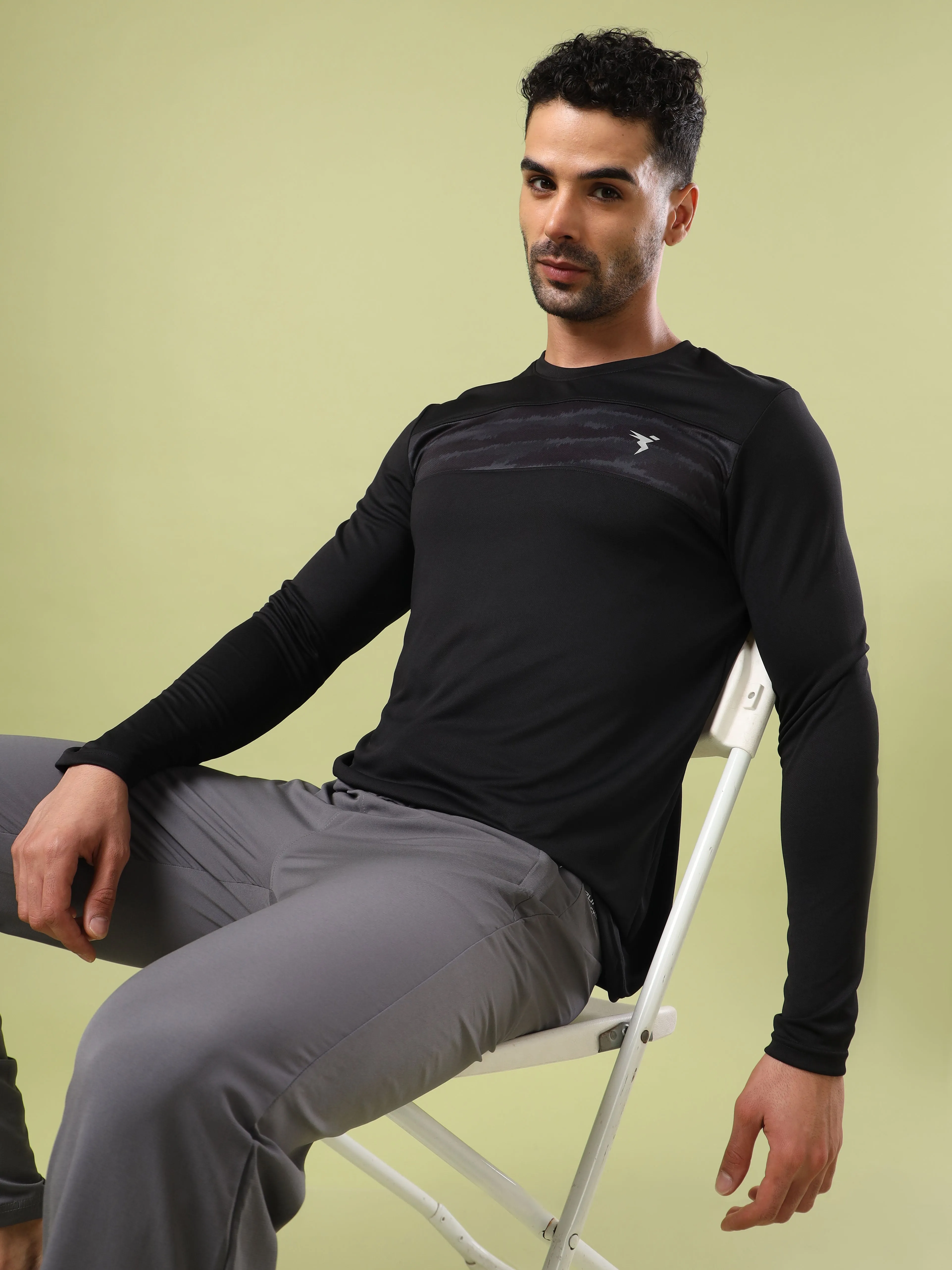 Men Printed Slim Fit Round Neck Sports T-shirt with TECHNO COOL  Night Out Work Ready