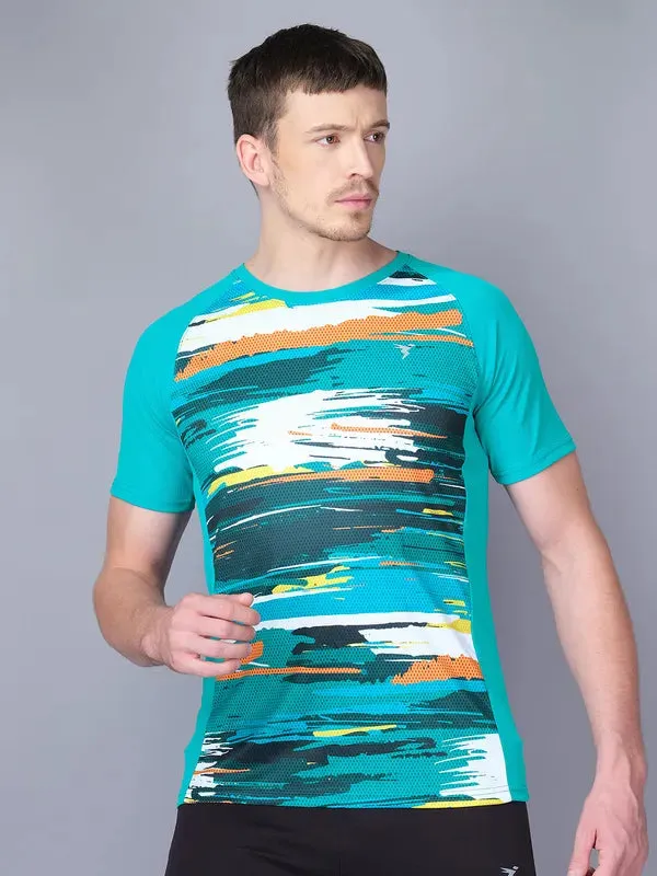 Minimalist Layer Men Stripe Slim Fit Crew Neck T-shirt with TECHNO COOL