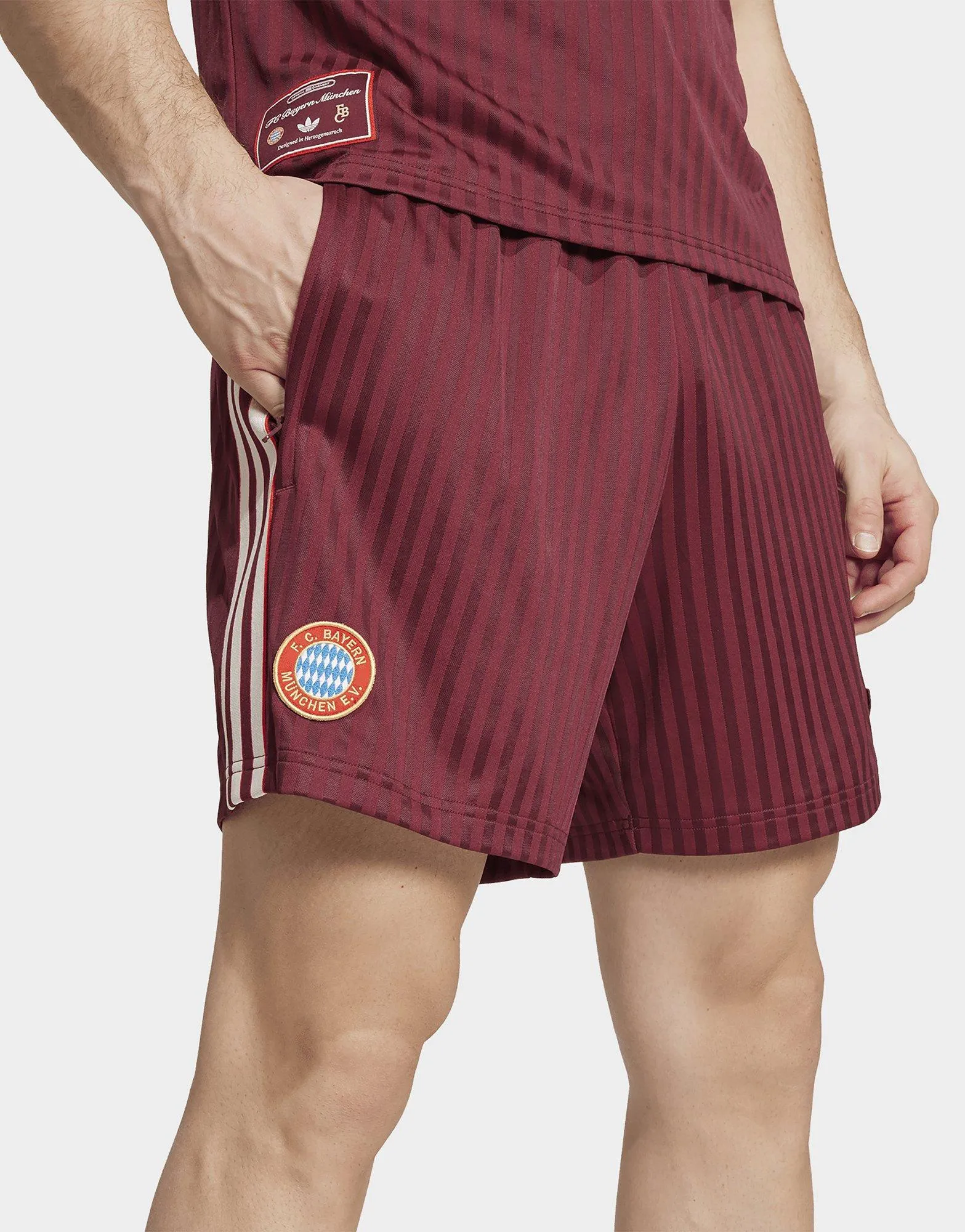 Cozy Feel UV protection layer ??????? ????? FC Bayern Icons | ?????