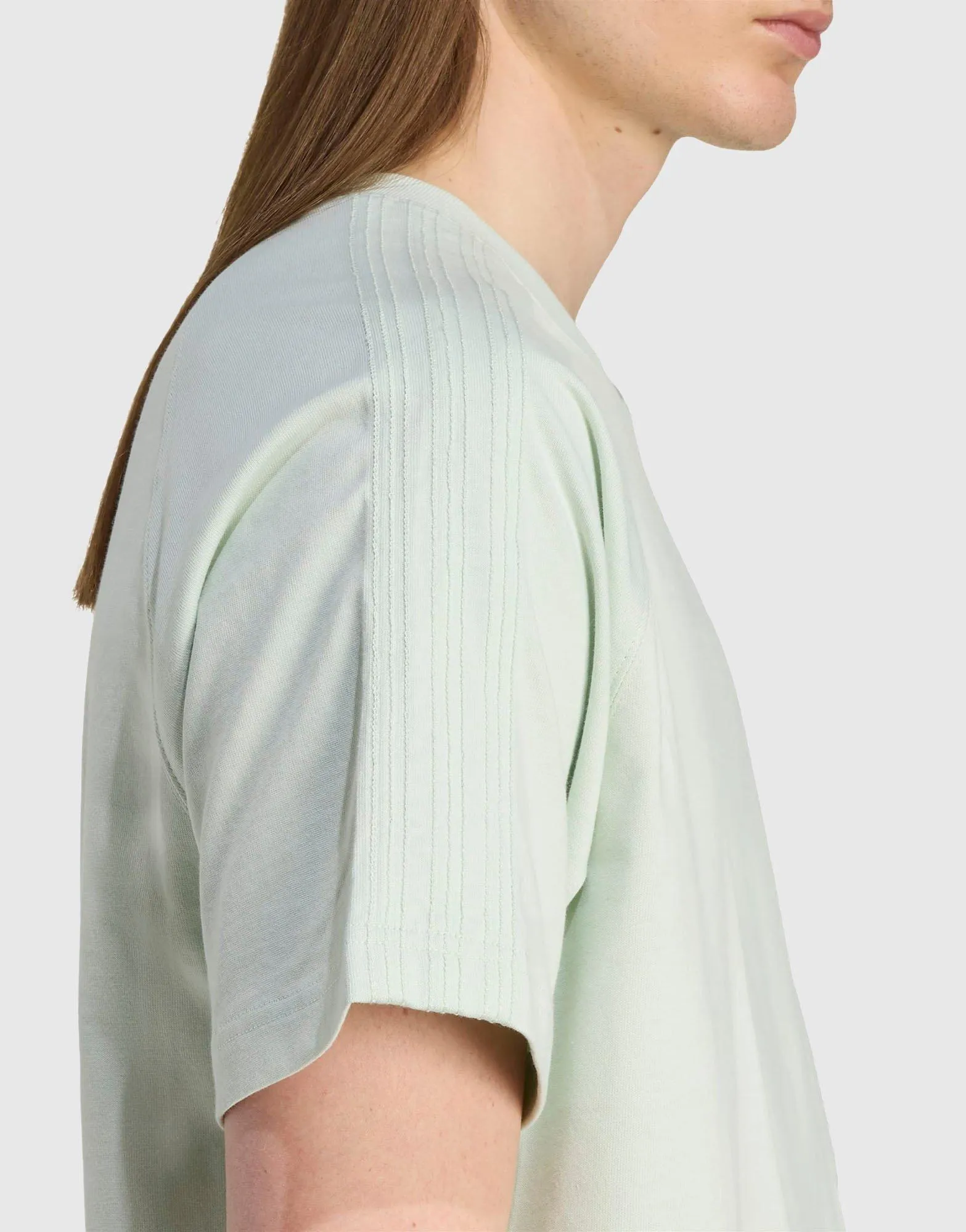 Premium Essentials T-Shirt Relaxed Vibes Smart Comfort