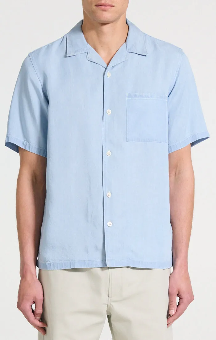 Relaxed Fit clean look Theory Noll Drape Lyocell Short Sleeve Shirt - Light Wash