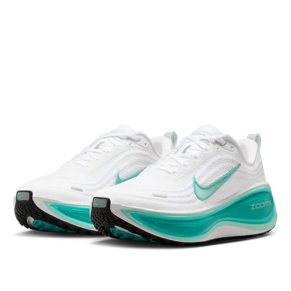 rainy day running shoes fitness enthusiasts' preference Nike Women's Vomero Plus Road Running Shoes