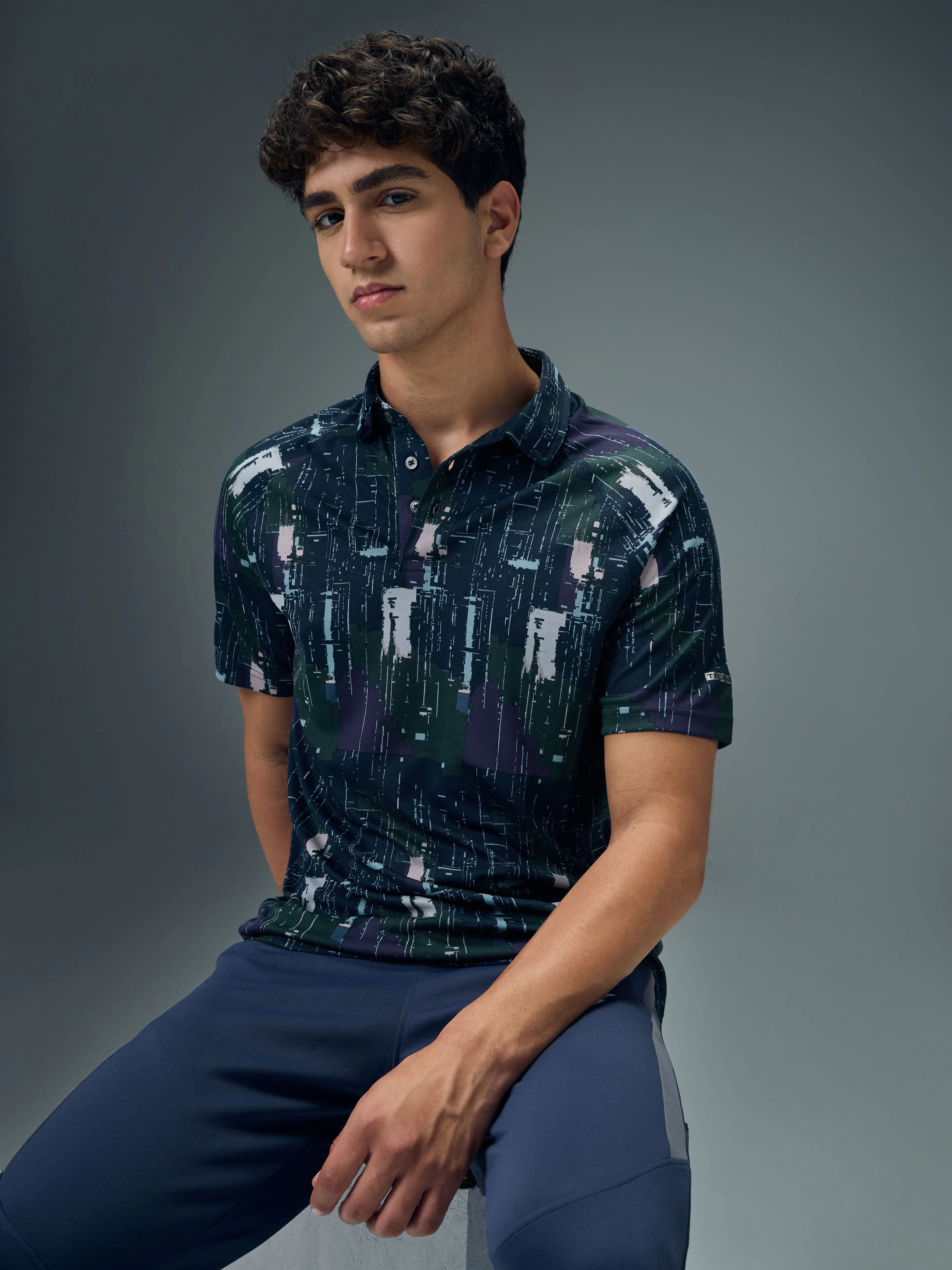 Men Printed Slim Fit Polo T-shirt with TECHNOCOOL  Bold Fashion