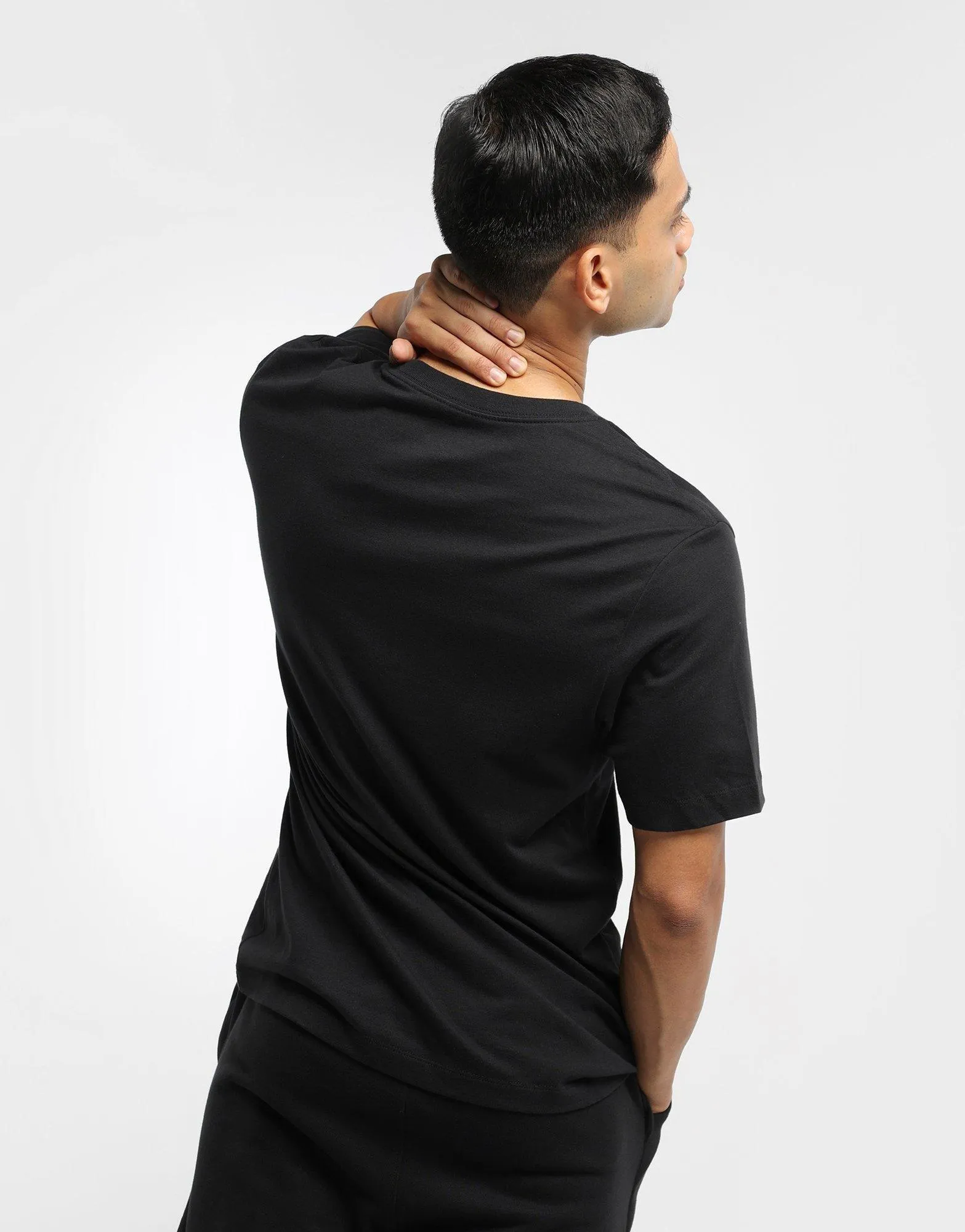 Non Restrictive Fit Relaxed Armhole Cut Jumpman T-Shirt.