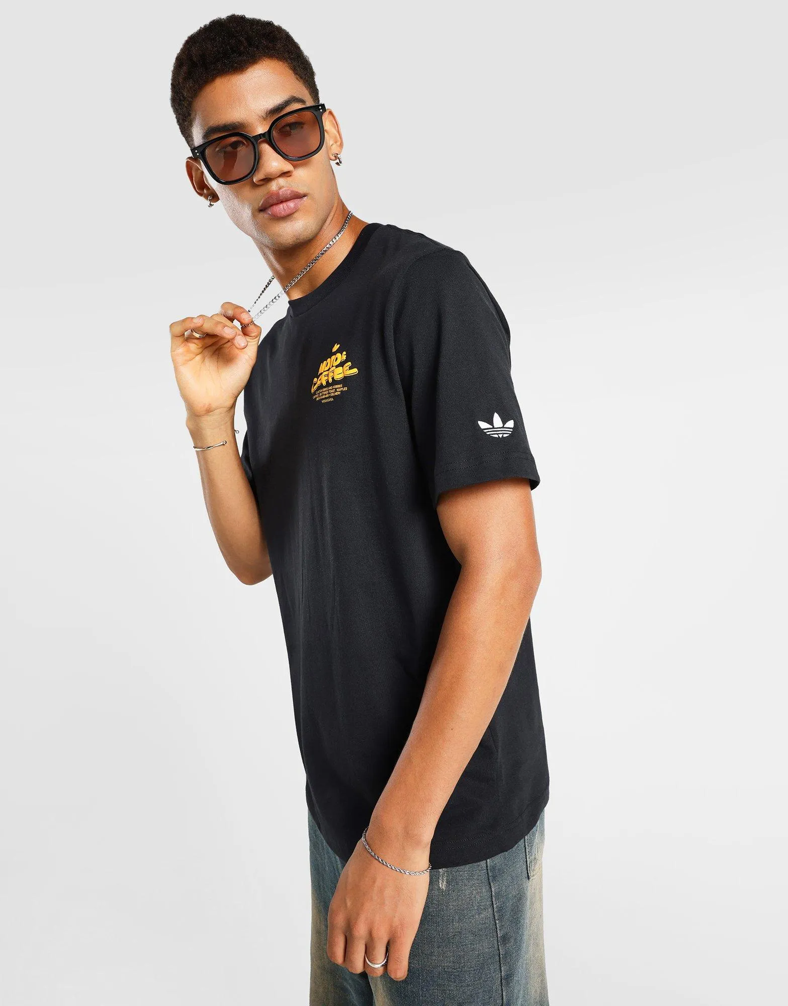 Effortless Daywear Vibrant Colors SMU GFX T-Shirt