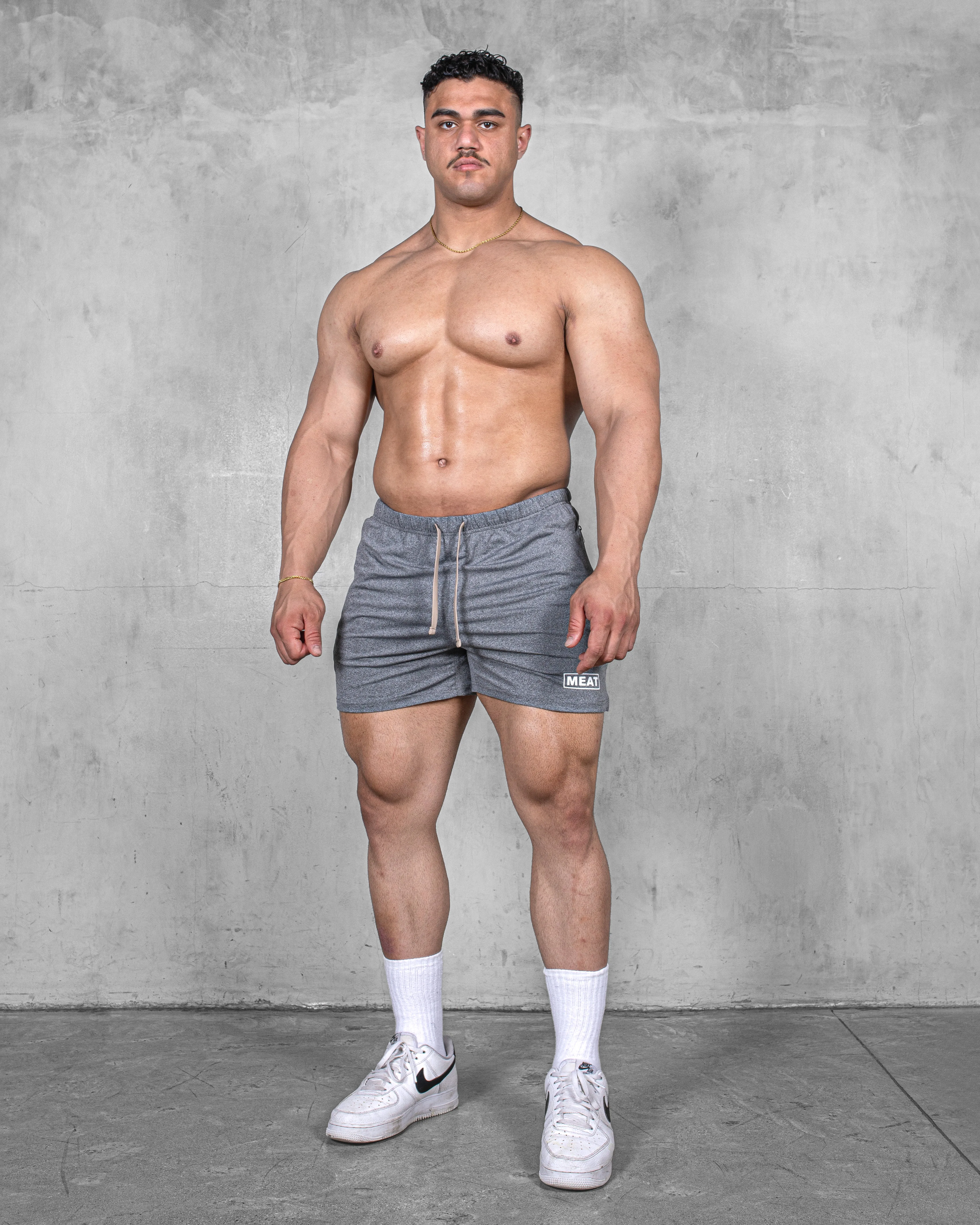 SQUATTING SHORTS ?C CLASSIC / GRAPHITE GREY Beach-Ready Look technology industry